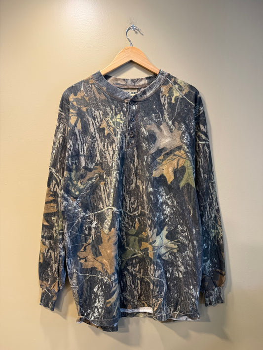 Vintage Jerzees Outdoors Tree Camo Long-Sleeve Henley T-Shirt- L