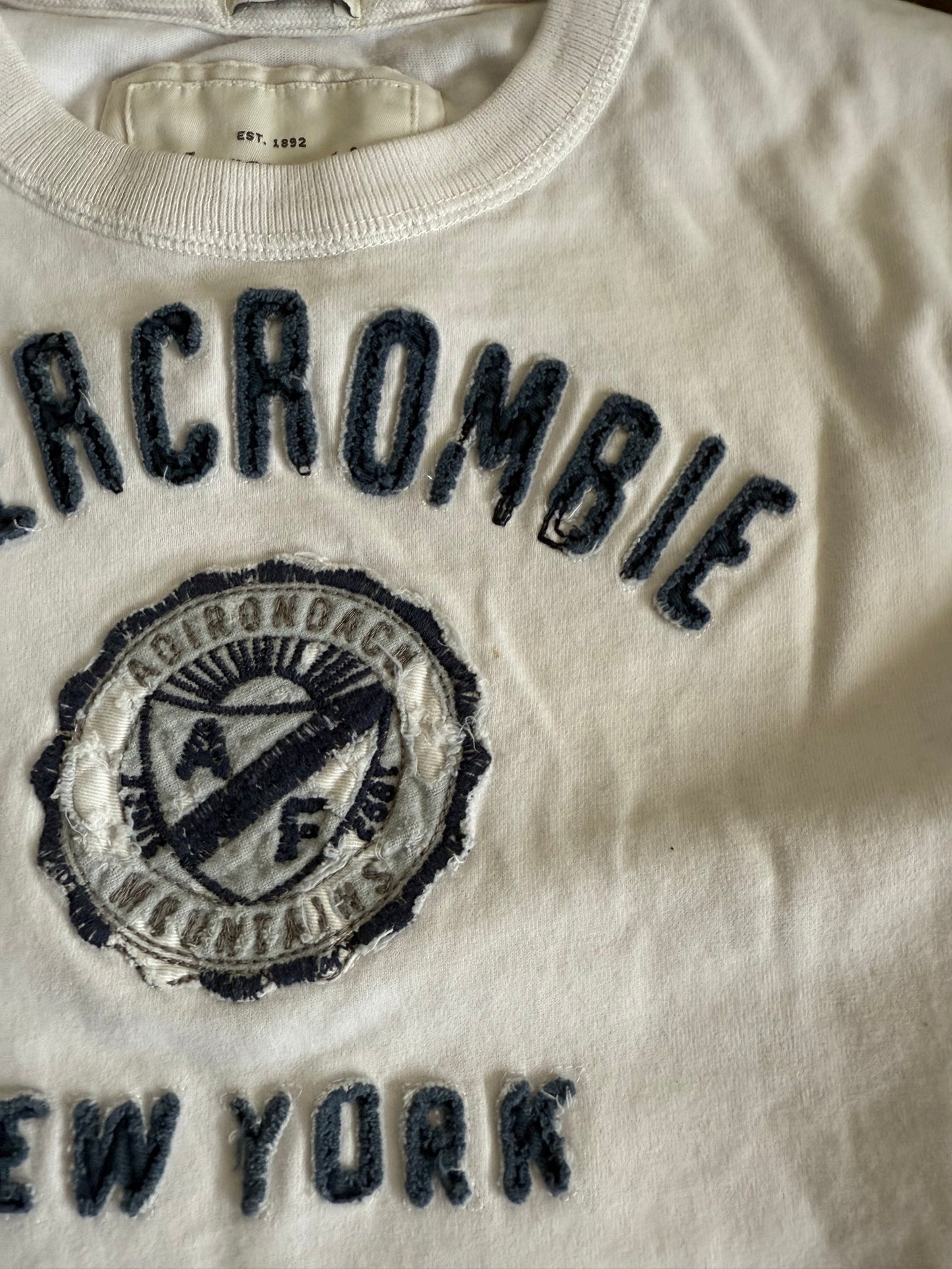 Vintage Y2K Abercrombie & Fitch Spellout Long Sleeve White T-Shirt- S