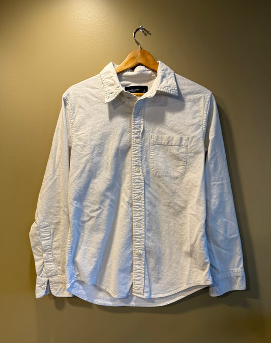 Abercrombie & Fitch White Button-Up Shirt- S