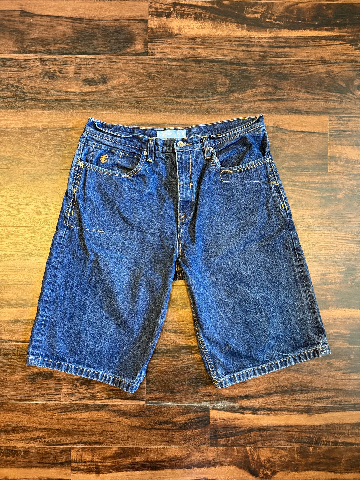 Vintage Rocawear Dark Wash Embroidered Streetwear Jean Shorts- 38