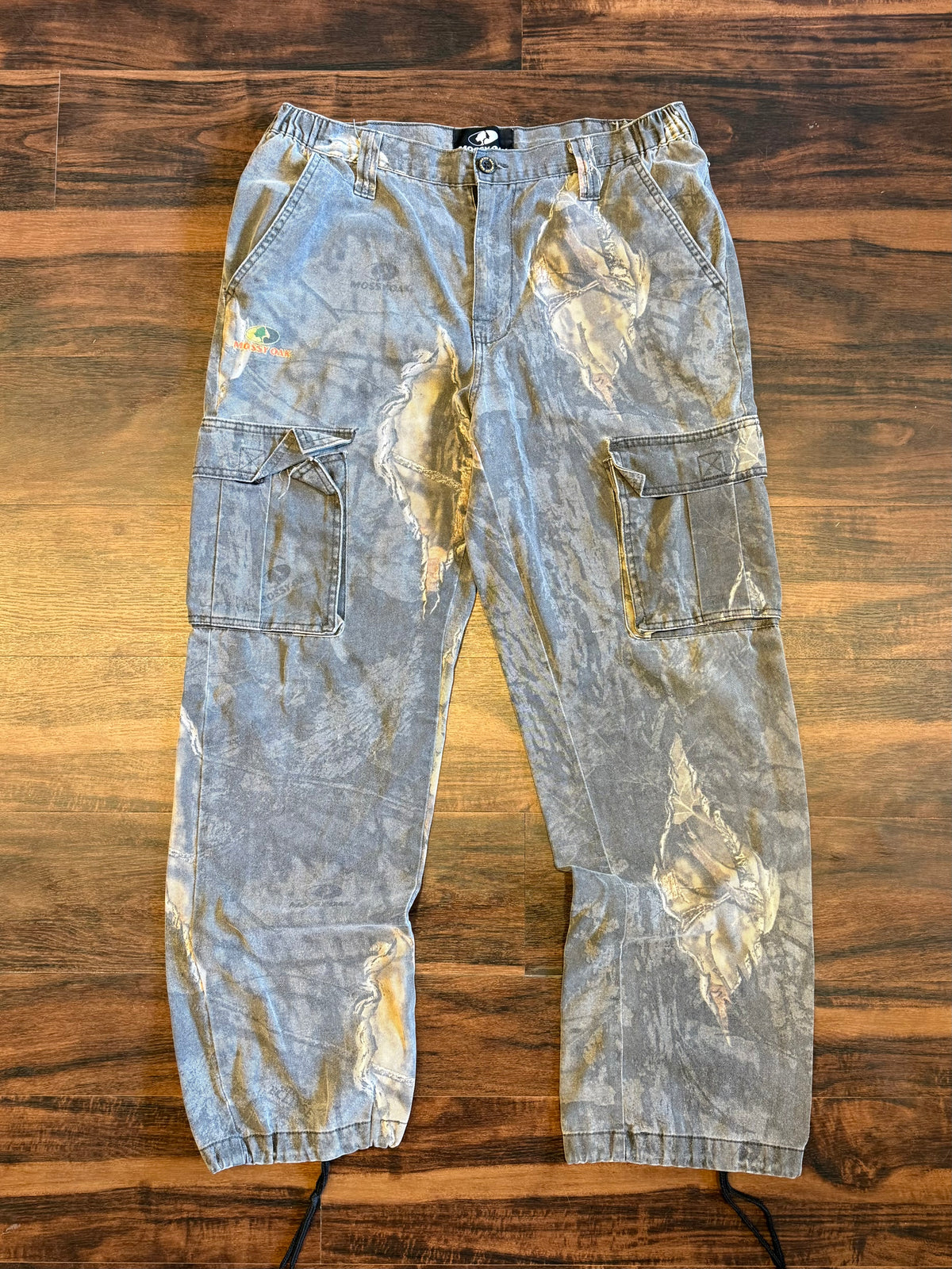 Vintage Mossy Oak Tear Camo Cargo Pants- 34x31