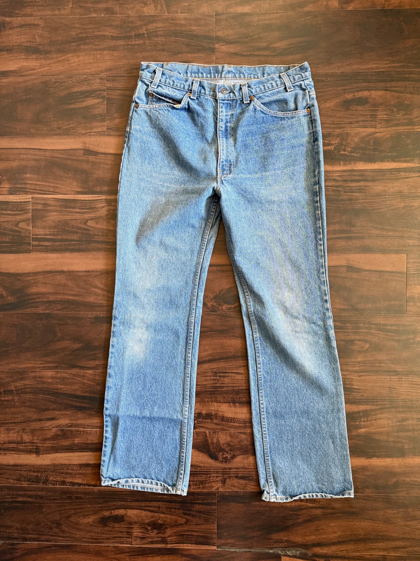 Vintage Levi’s 517 Orange Tab Light Wash Denim Jeans- 34x32