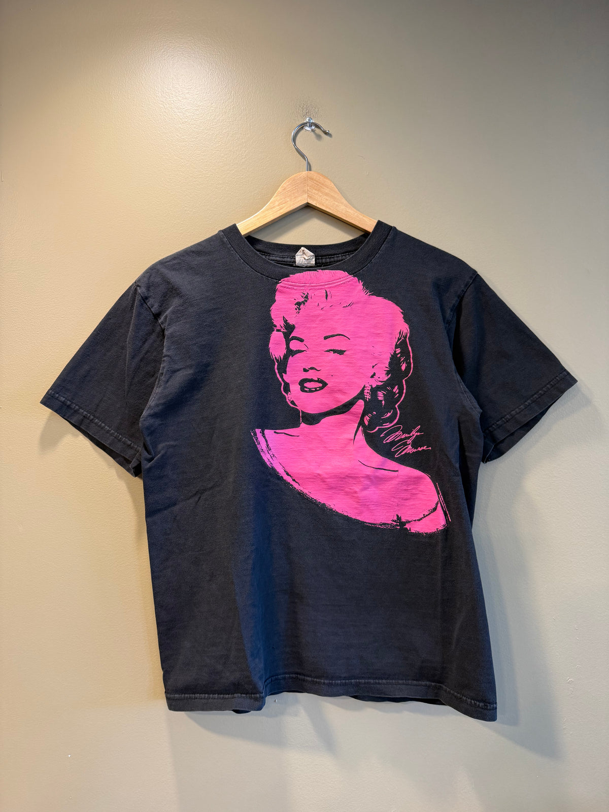 Vintage Marilyn Monroe Pink Graphic T-Shirt- S