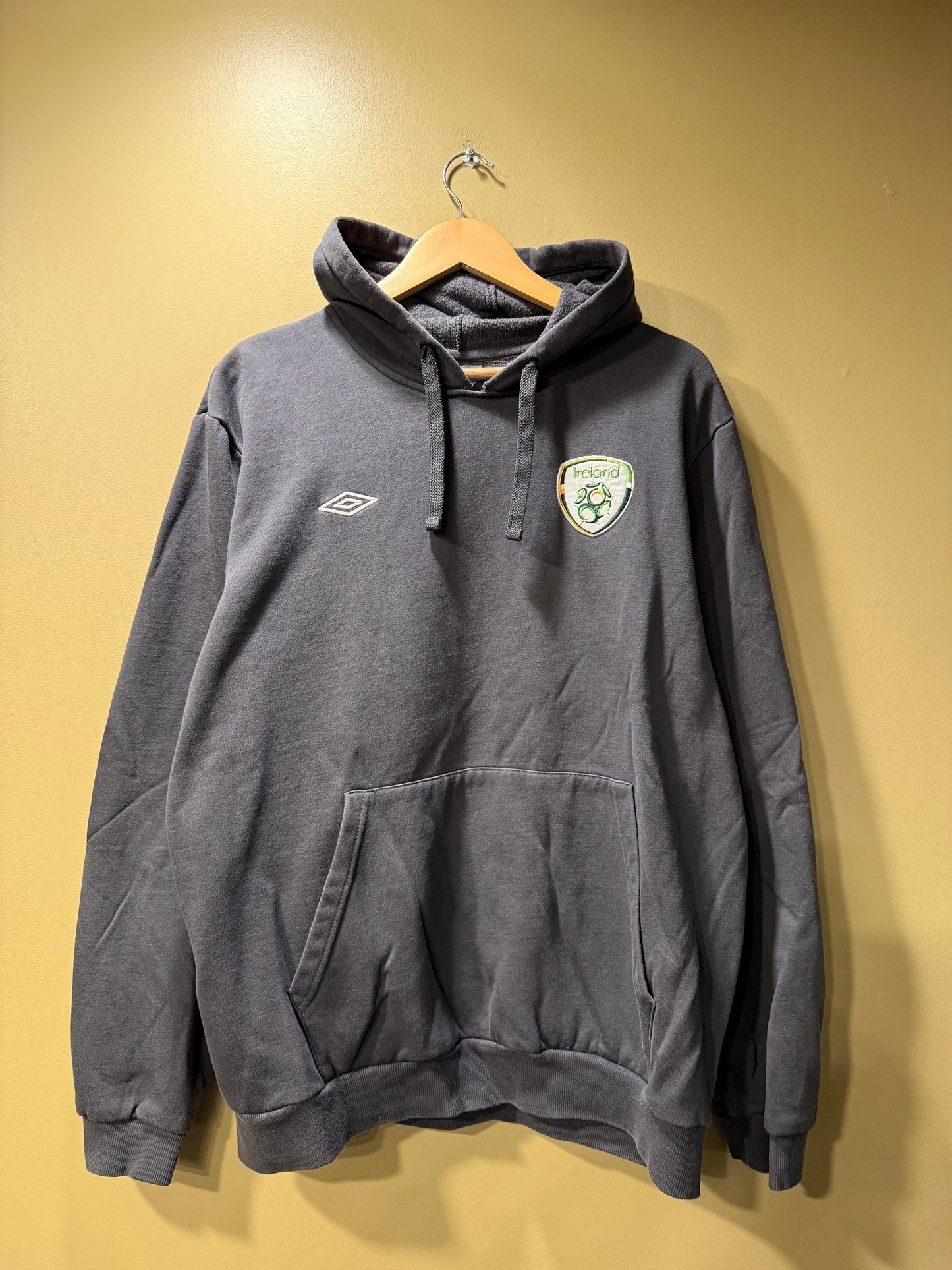 Vintage Ireland National Soccer Team Umbro Hoodie Sweatshirt- XL