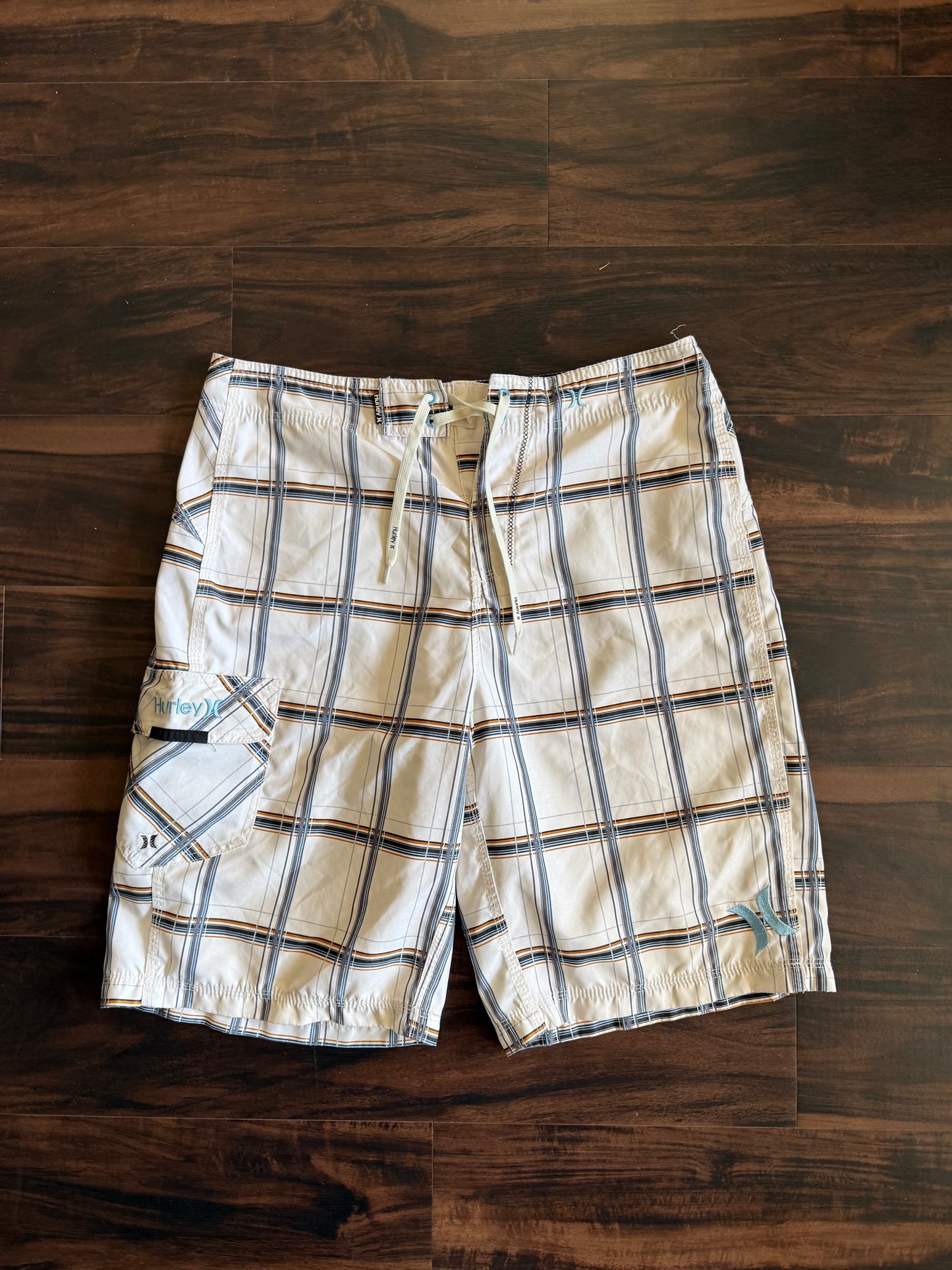 Vintage Y2K Hurley Checkered Tan Board Shorts- 34