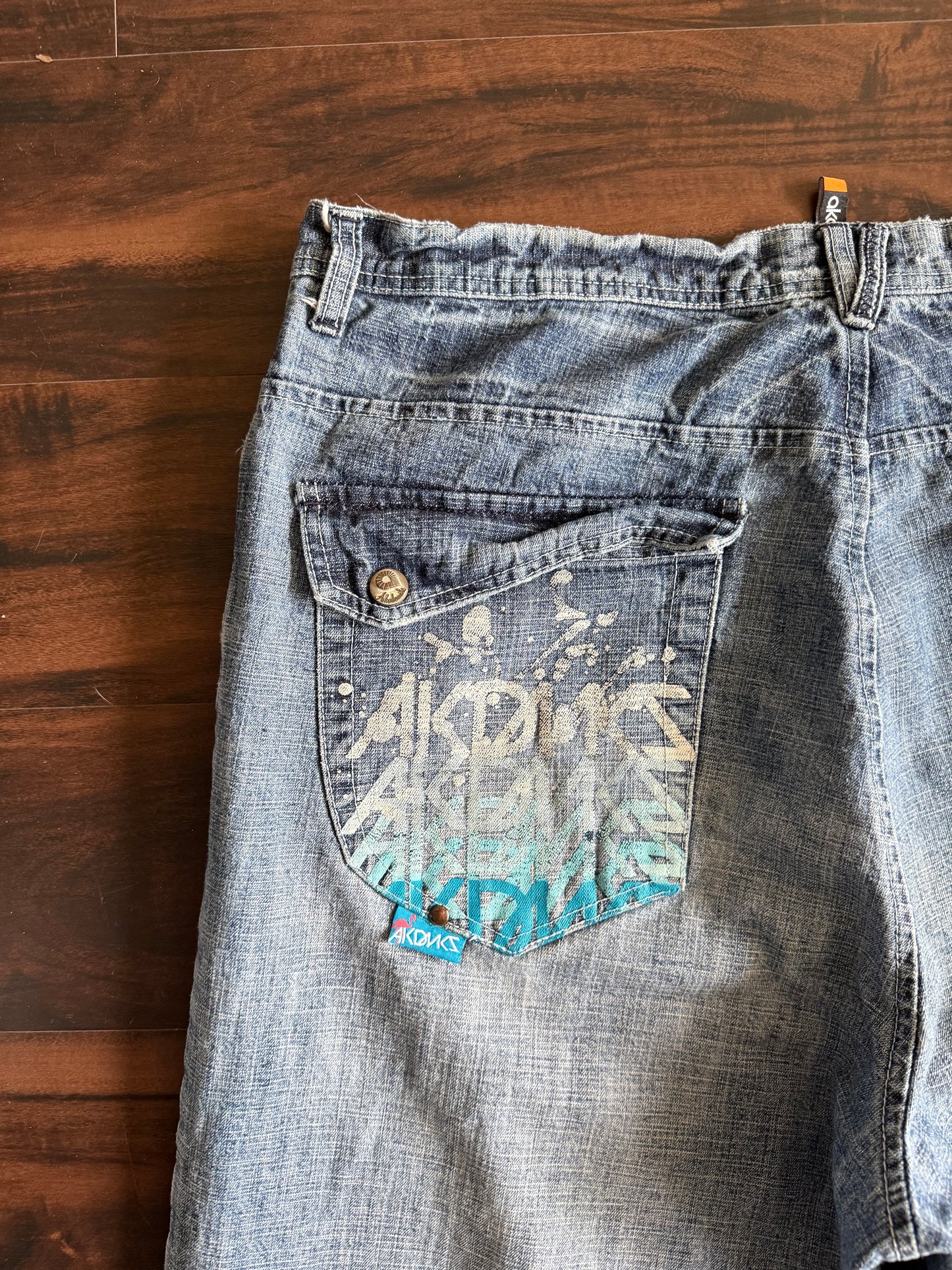 Vintage Y2K Akademiks Light Wash Graphic Pocket Denim Jeans- 38x34