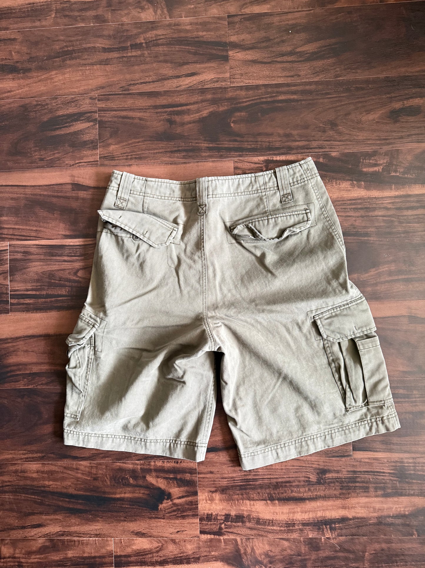 Vintage Old Navy Green Cotton Cargo Shorts- 32