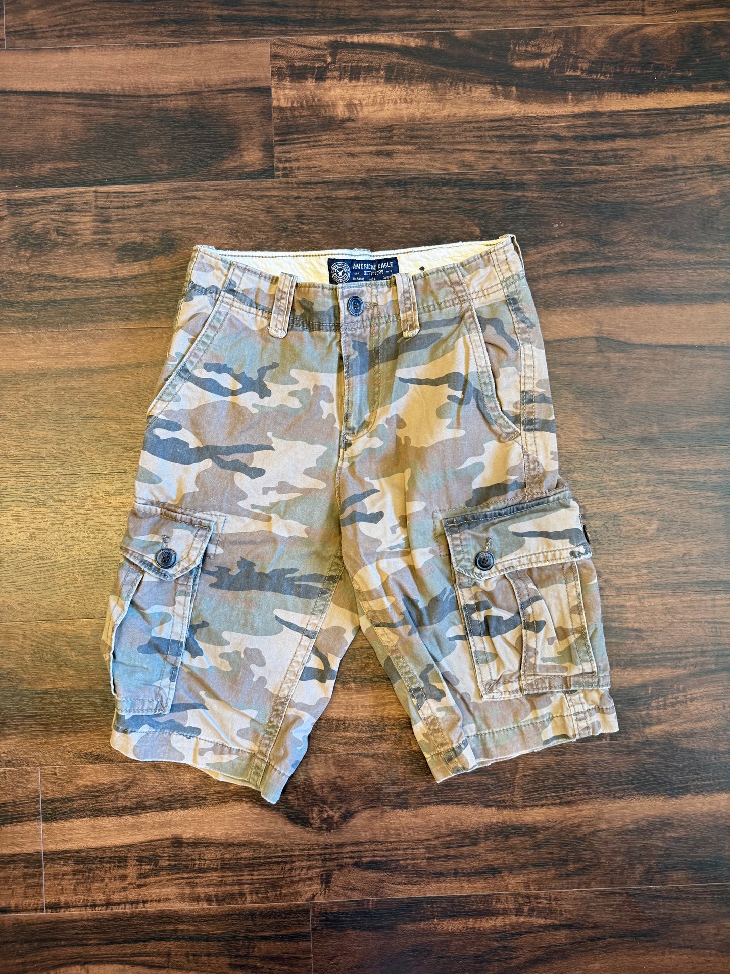 Vintage American Eagle Outfitters Camouflage Cargo Shorts- 28