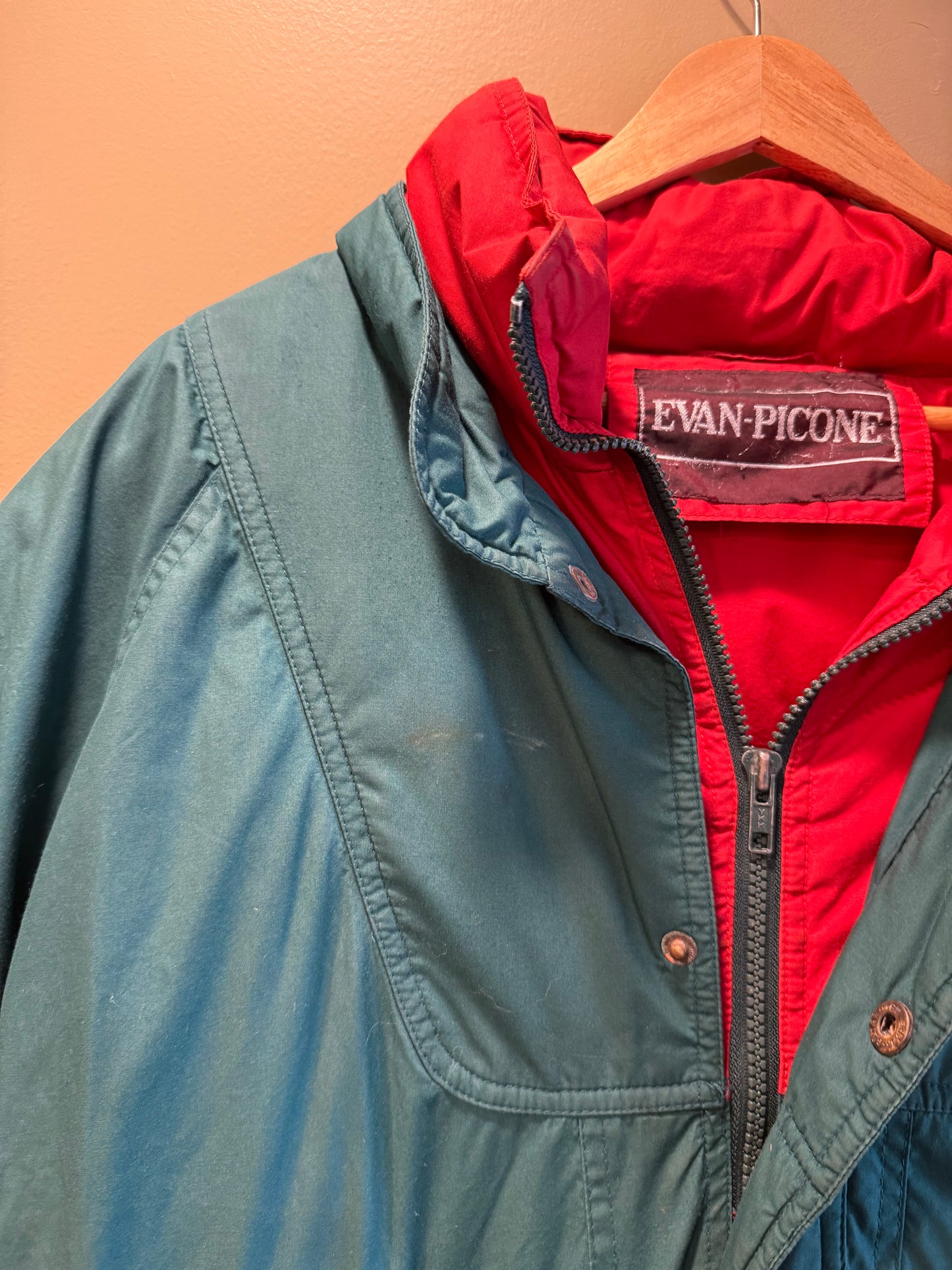Vintage Evan Picone Green & Red Puffer Jacket- L