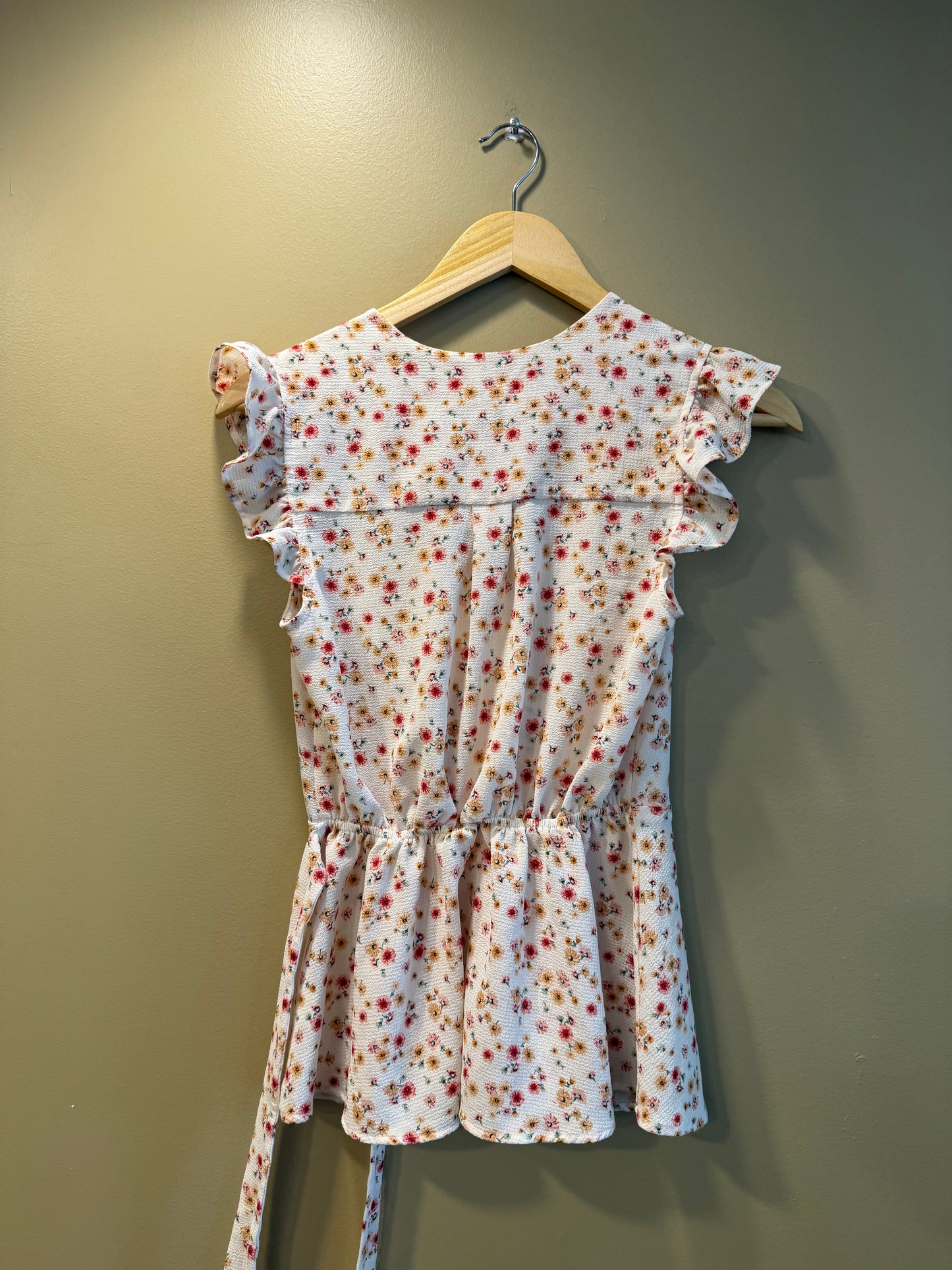 Vintage Monteau Los Angeles White Floral Women’s Top- M