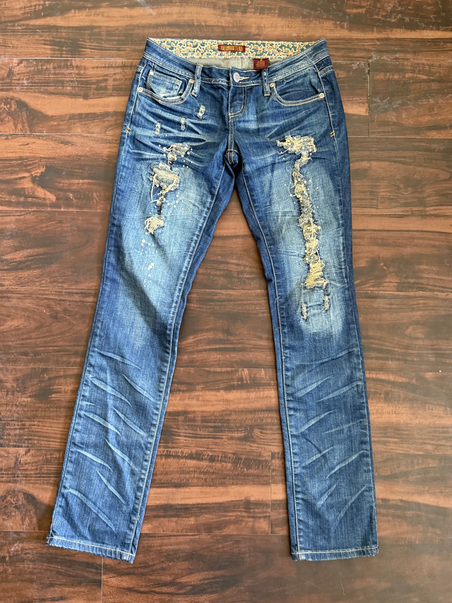 Vintage ZD Distressed Pearl Embellished Denim Jeans- 28x32