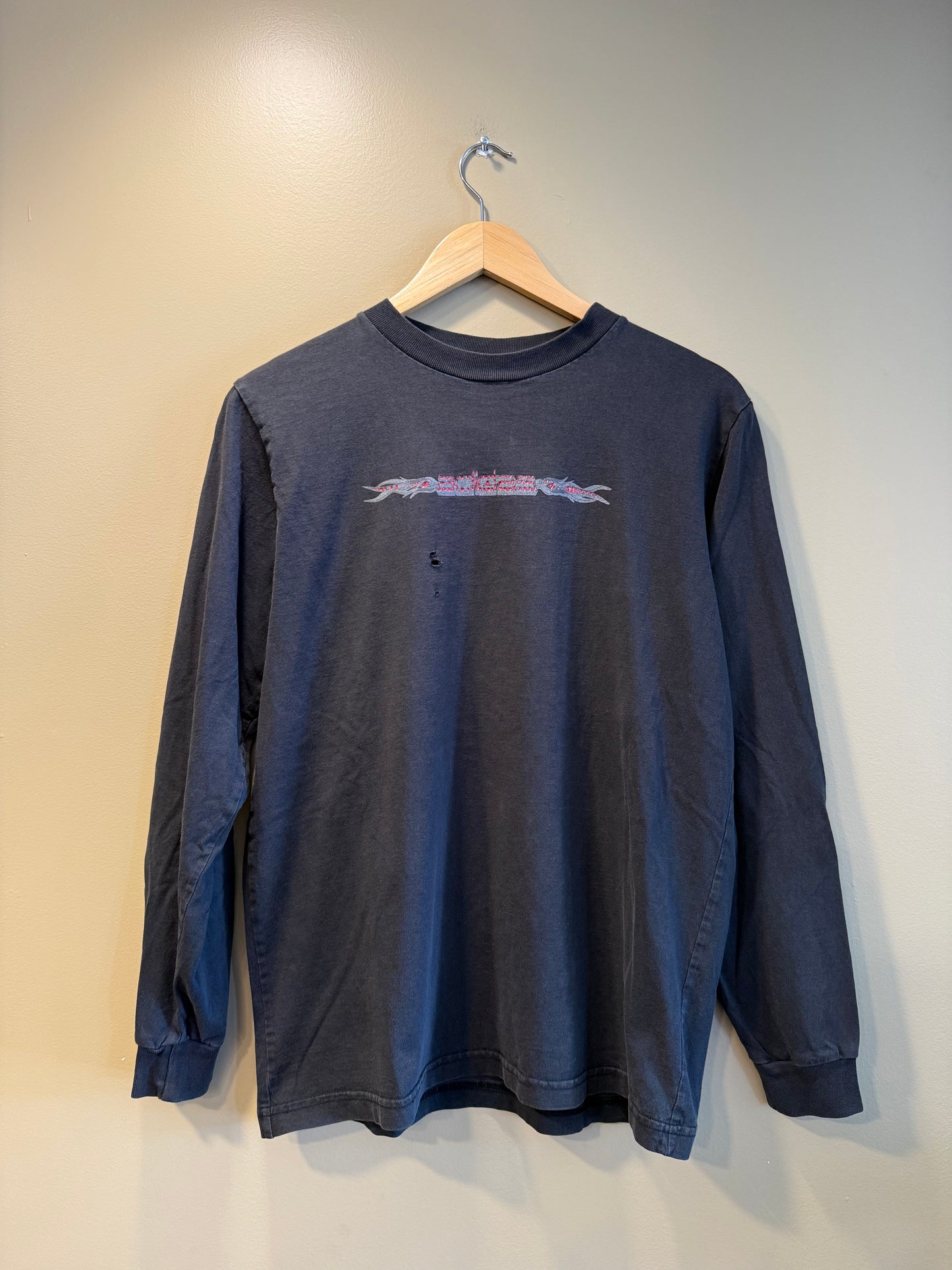 Vintage Y2K Adidas Distressed Black Long Sleeve T-Shirt- M