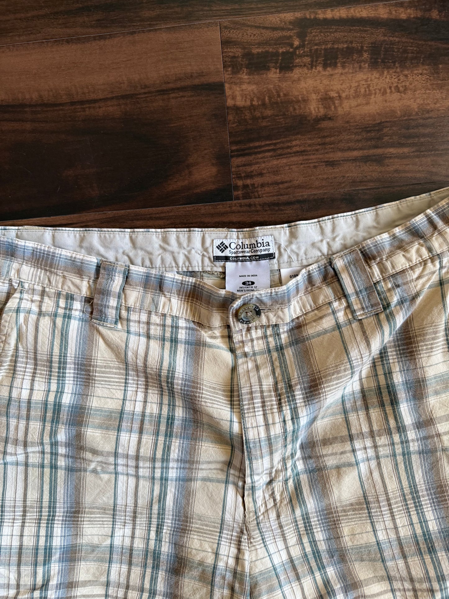 Vintage Columbia Tan Checkered Shorts- 34