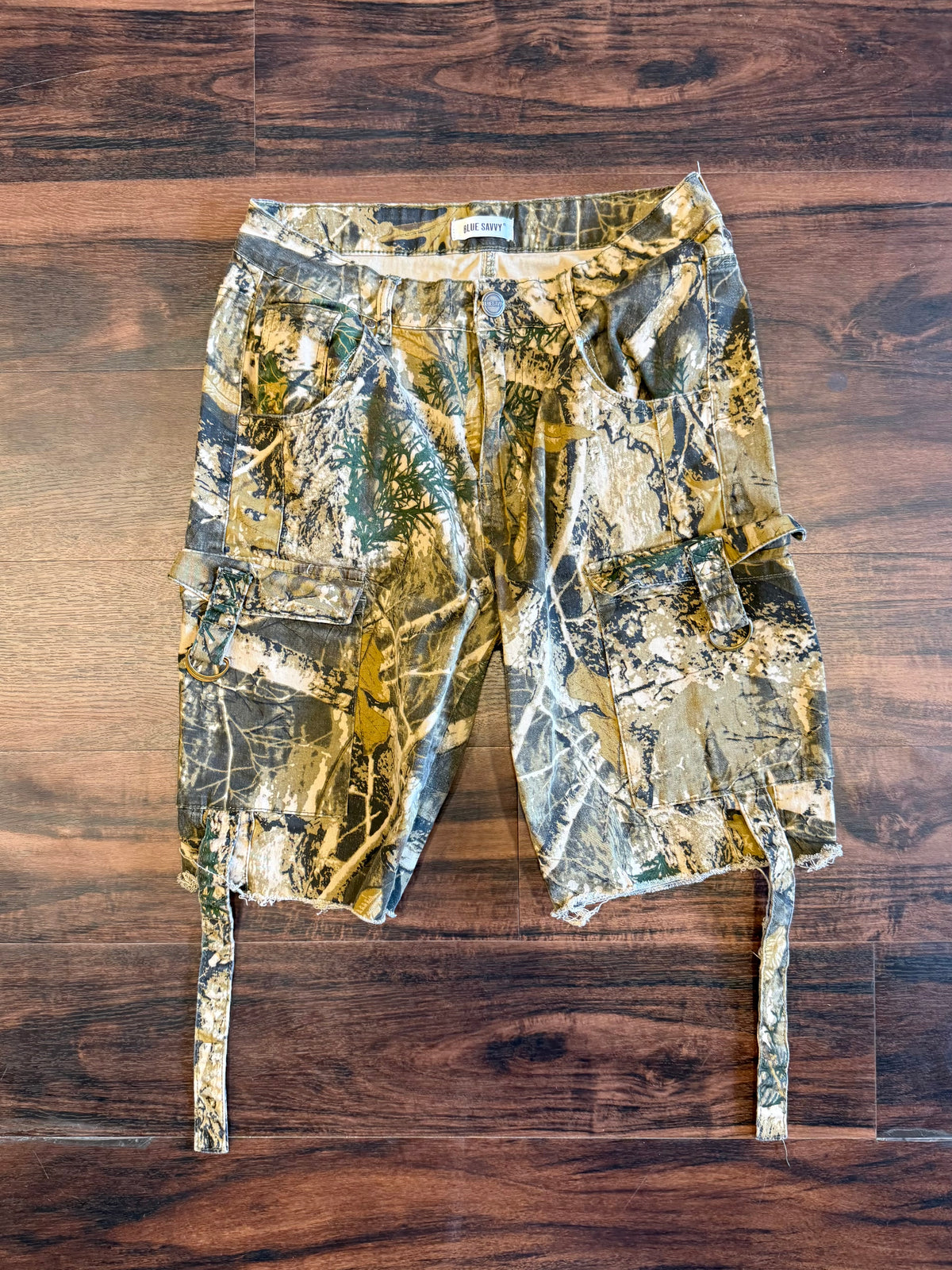 Vintage Blue Savvy Tree Camo Shorts- 30