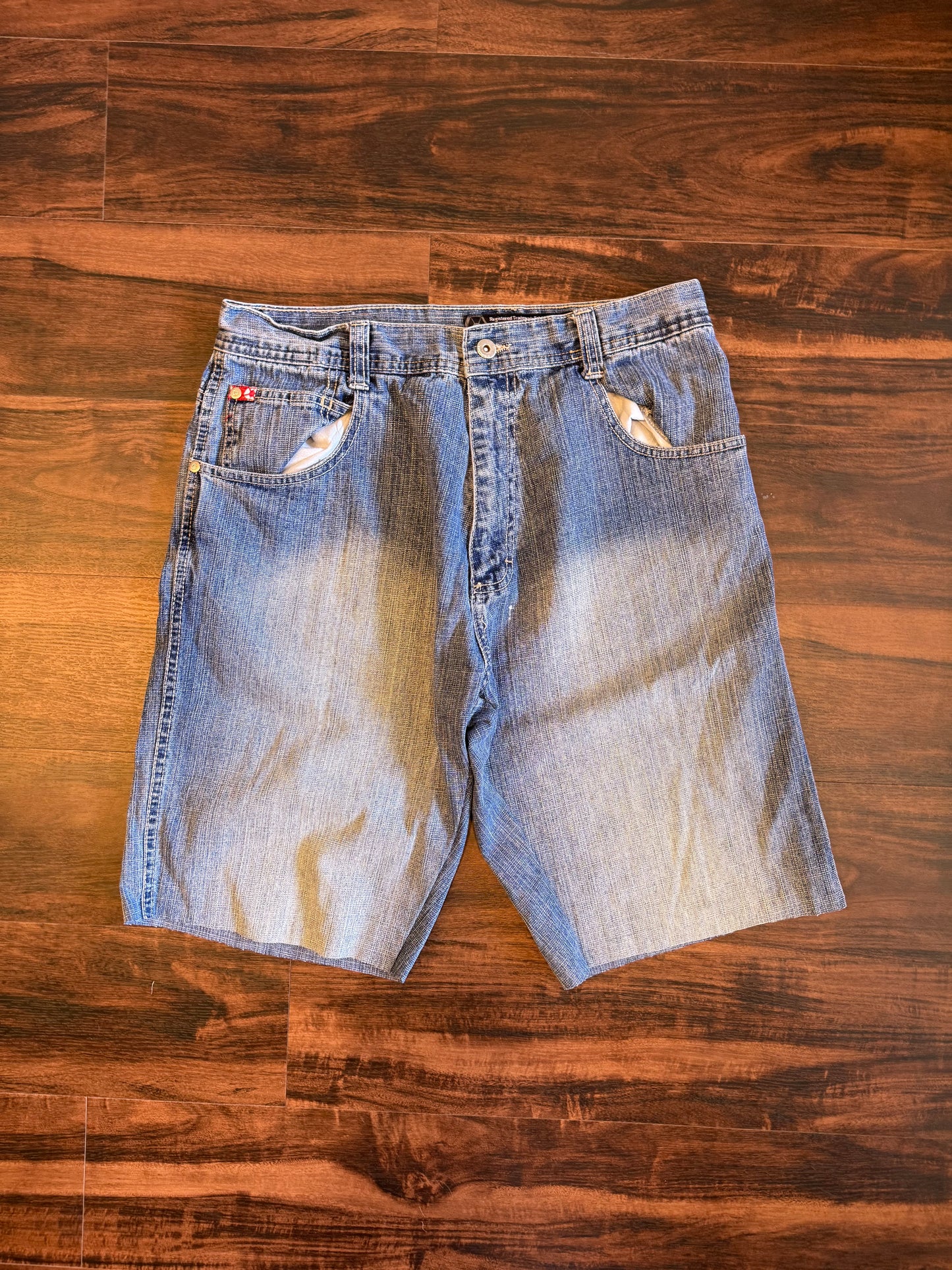 Vintage South Pole Light Wash Denim Jean Shorts- 32