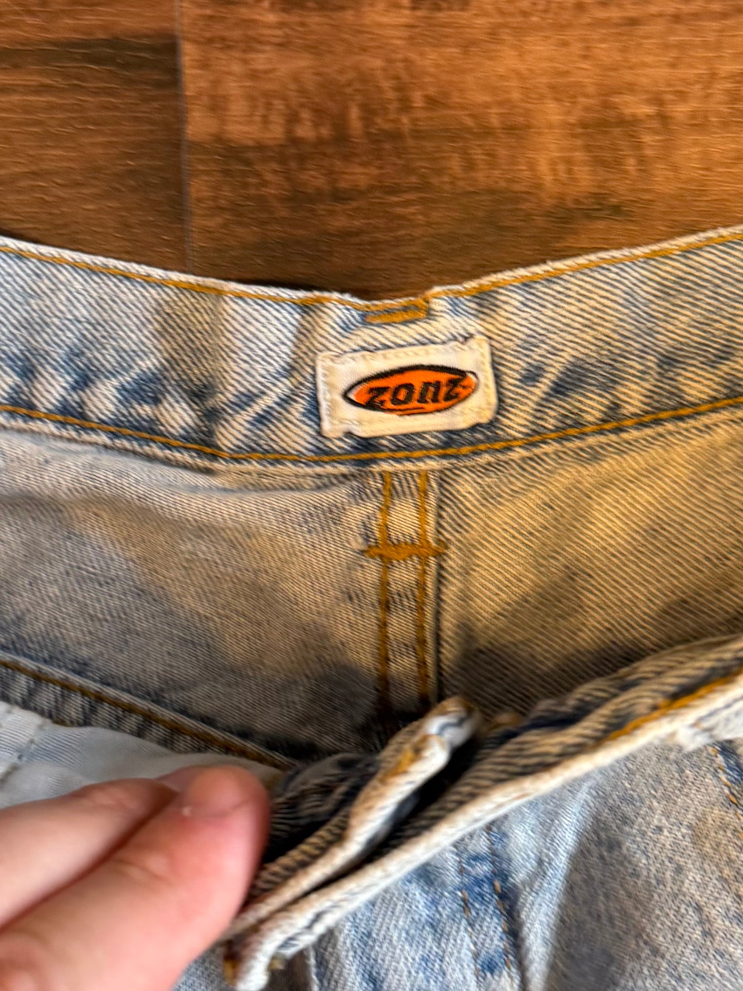 Vintage Zonz Streetwear Light Wash Denim Jean Shorts- 29