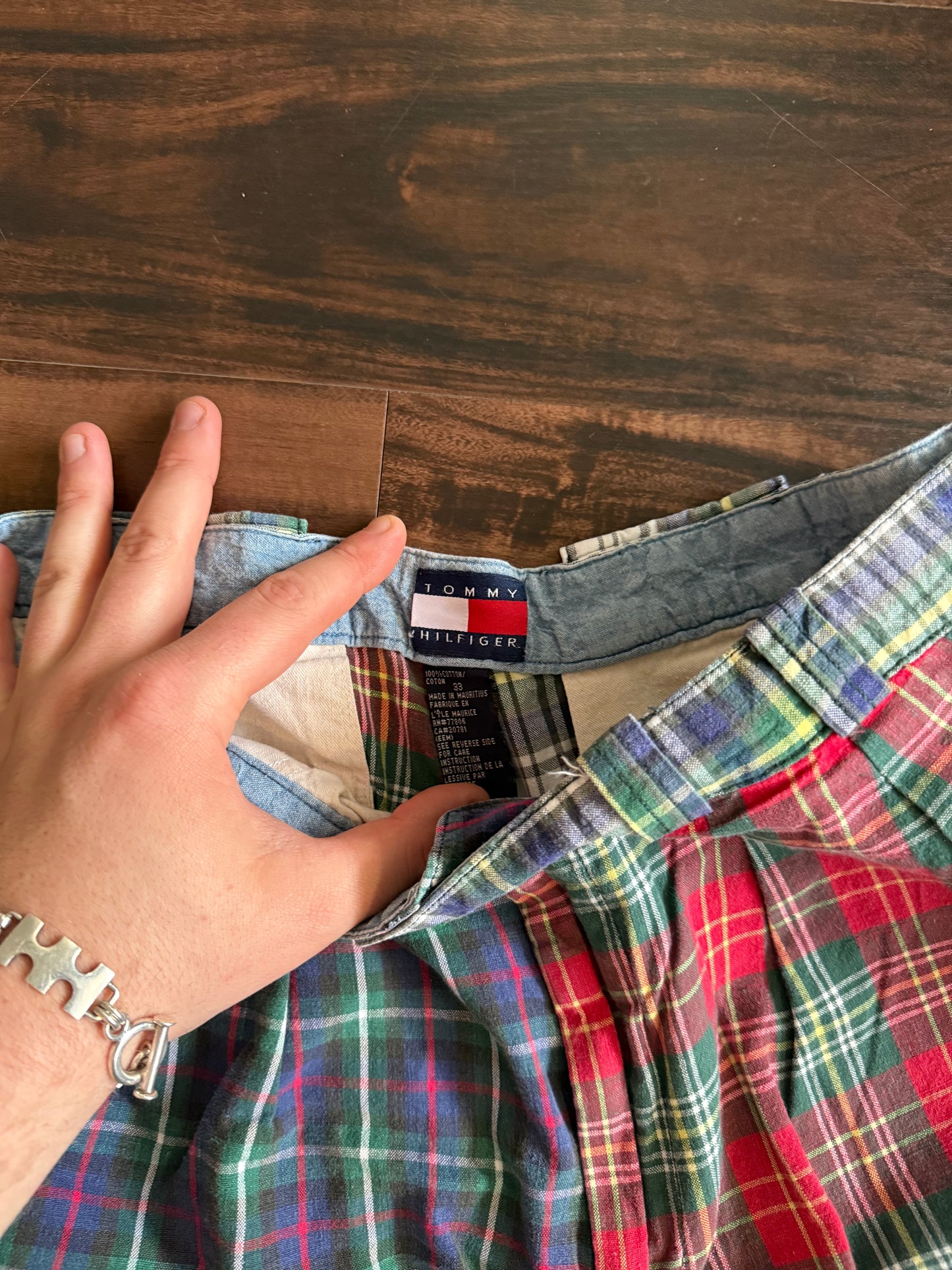 Vintage Tommy Hilfiger Plaid Shorts- 31