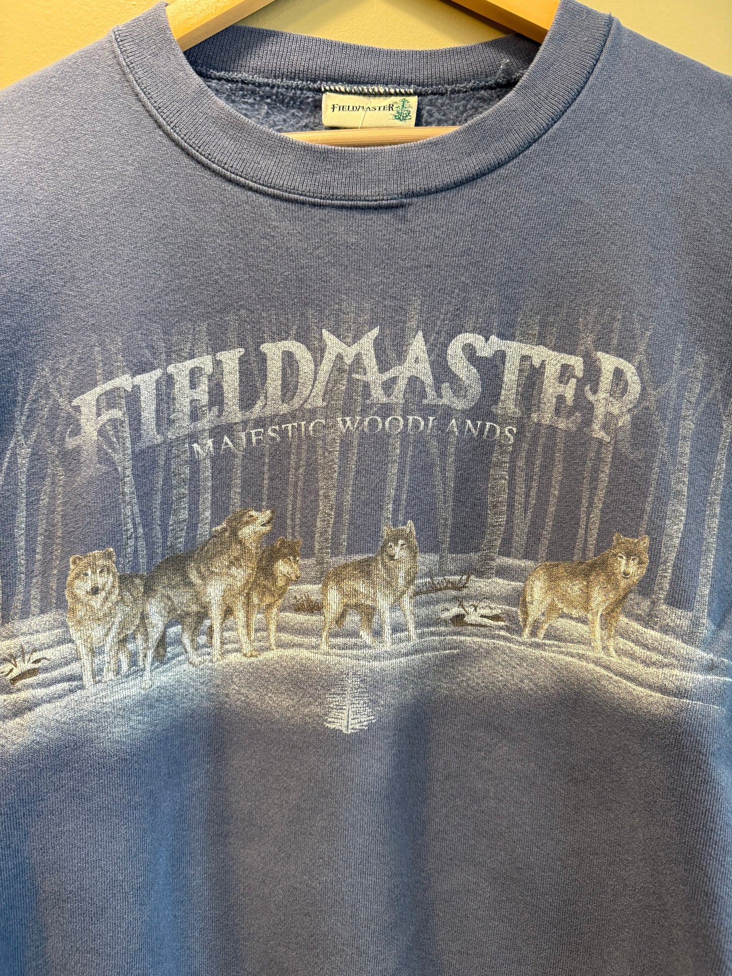 Vintage Fieldmaster Majestic Woodlands Wolf Pack Crewneck Sweatshirt- L