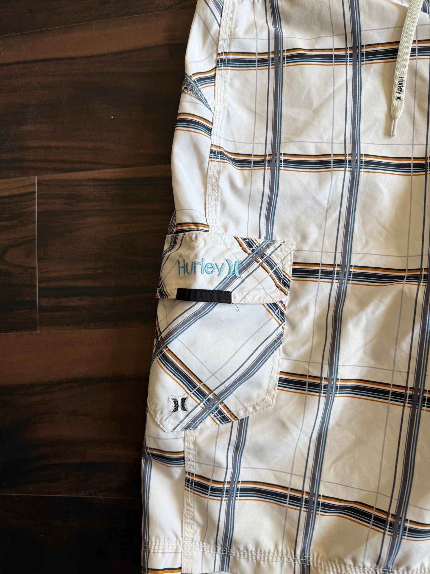Vintage Y2K Hurley Checkered Tan Board Shorts- 34