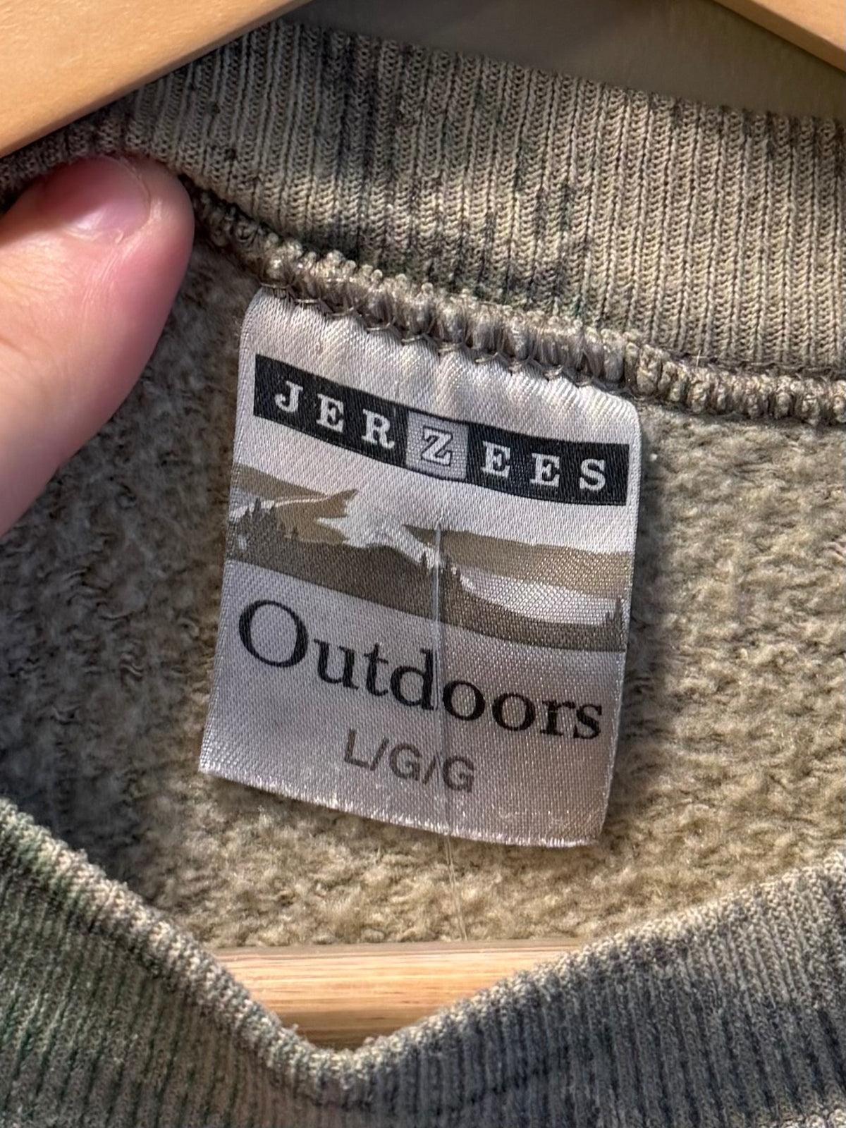 Vintage Jerzees Outdoors RealTree Camo Crewneck Sweatshirt- L