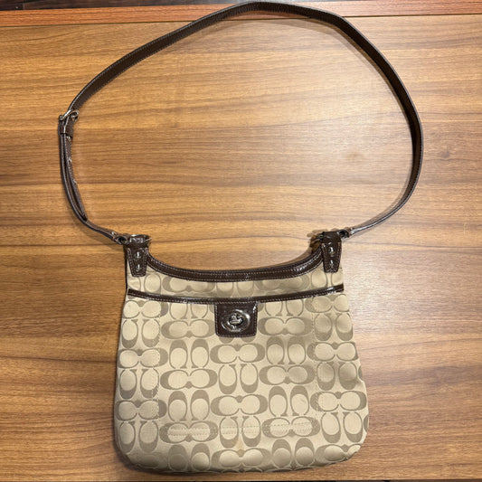 Vintage Coach F19259 Penelope Signature Hippie Crossbody Bag