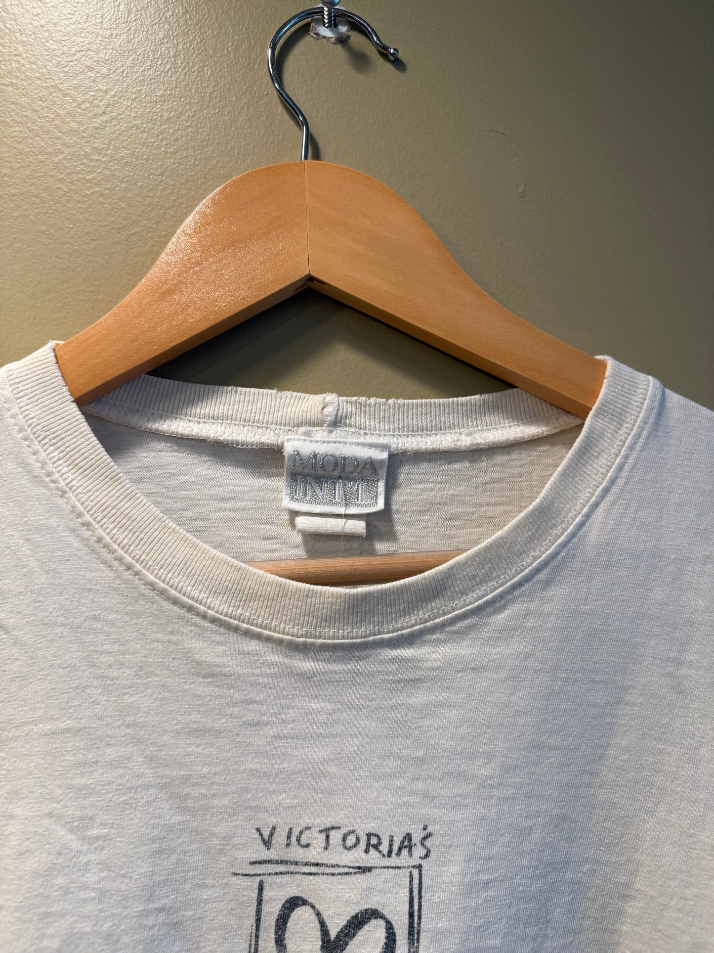 Vintage Victoria’s Secret White Heart T-Shirt- S