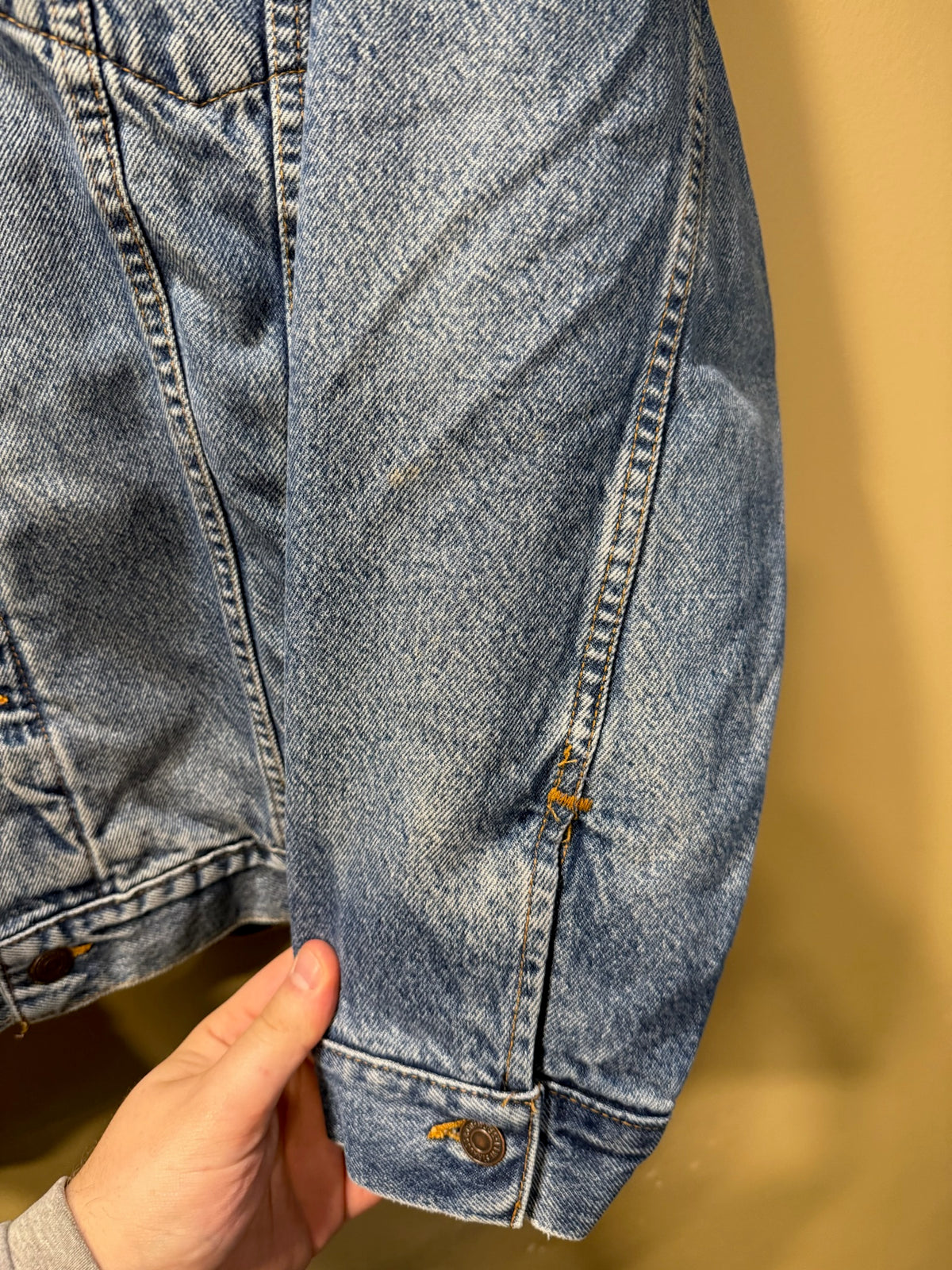 Vintage Levi’s Flannel Lined Denim Jean Jacket - XL