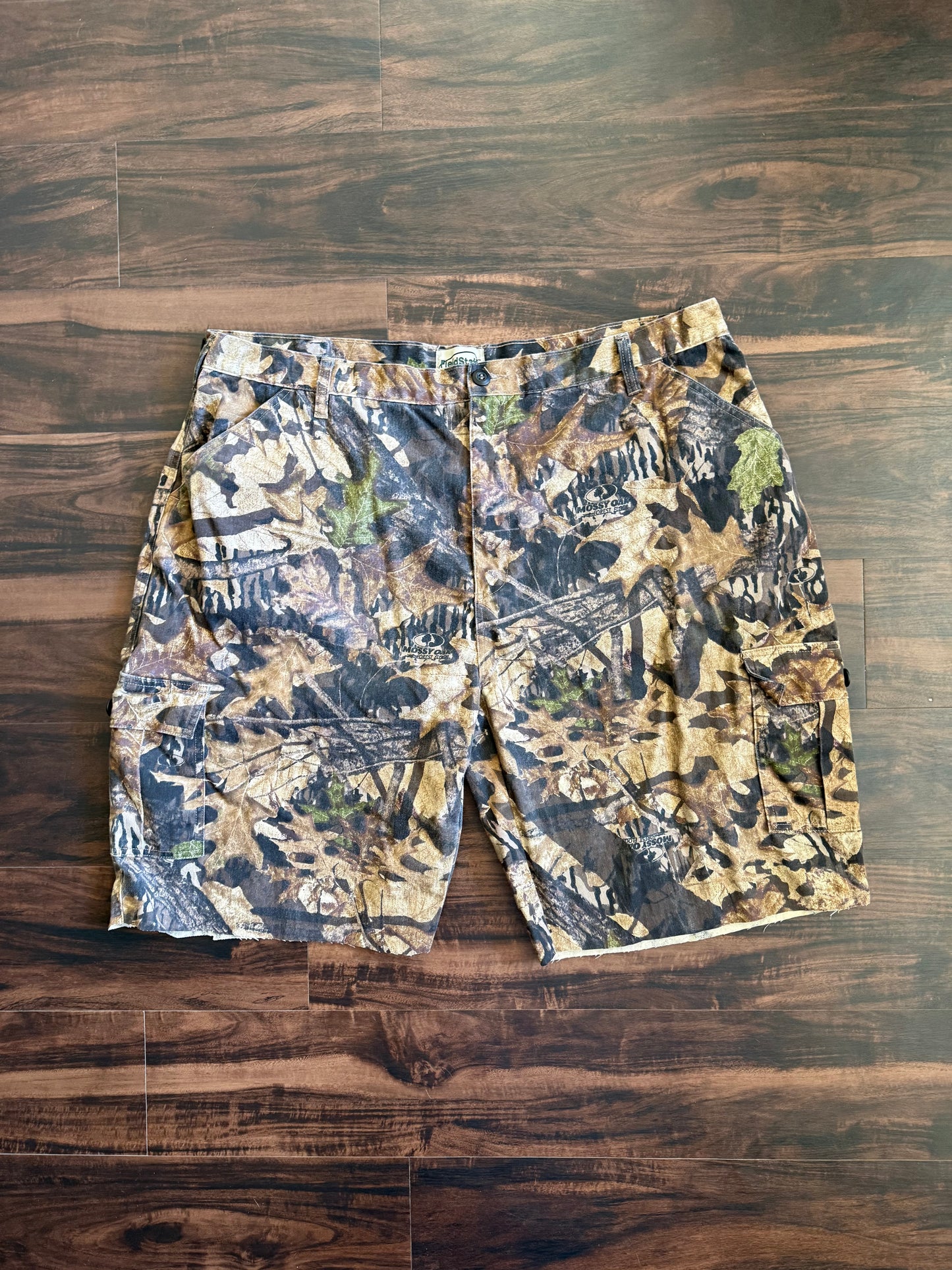 Vintage Real Tree Camouflage Cargo Shorts- 42