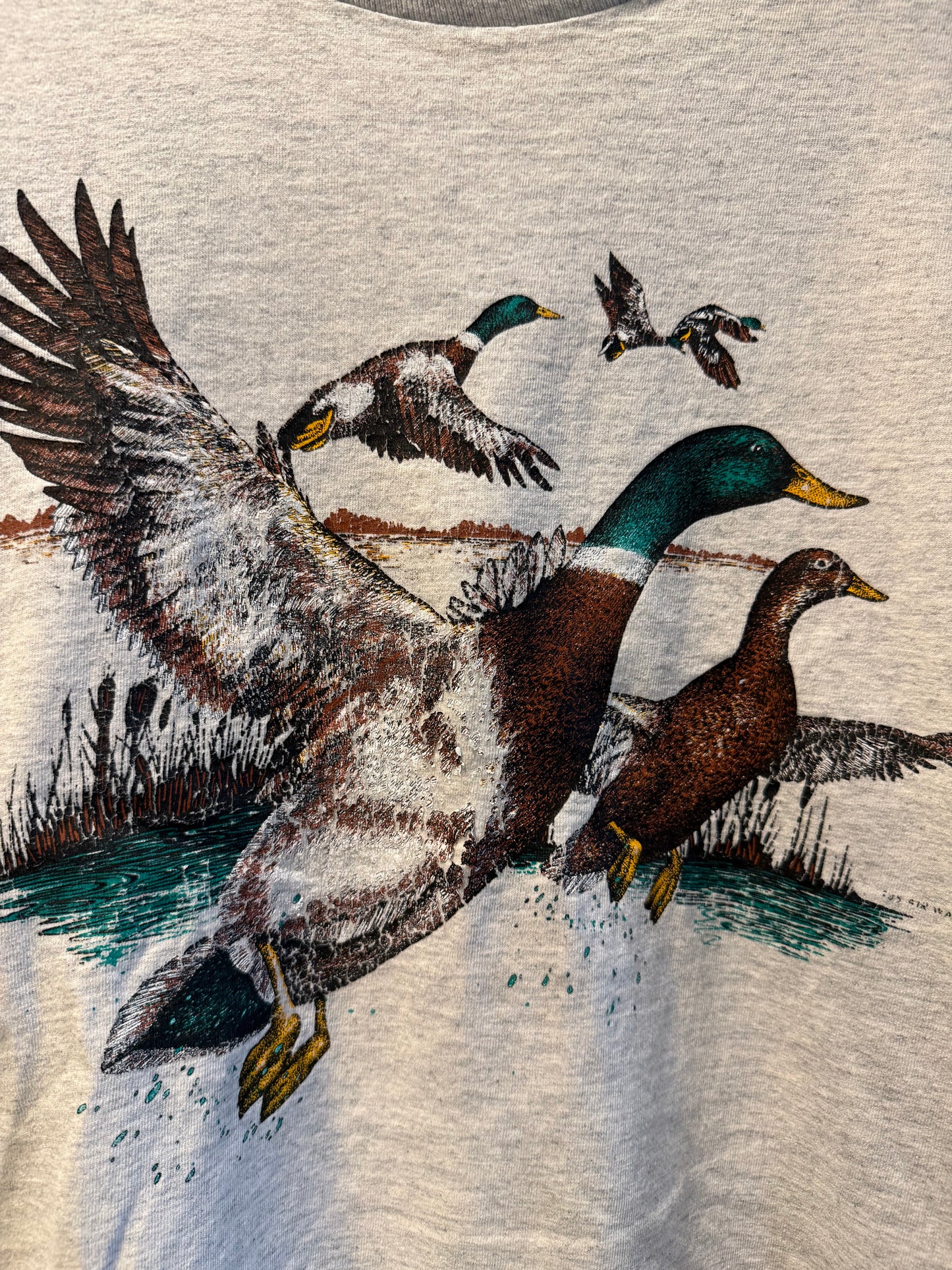 Vintage Ducks Distressed Nature T-Shirt- XL