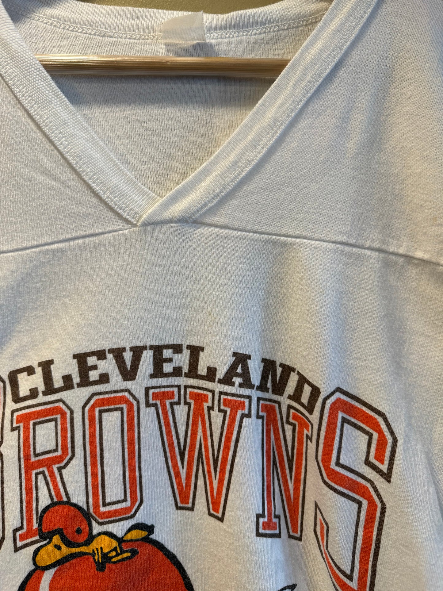 Vintage Cleveland Browns Snoopy Peanuts Jersey T-Shirt- L