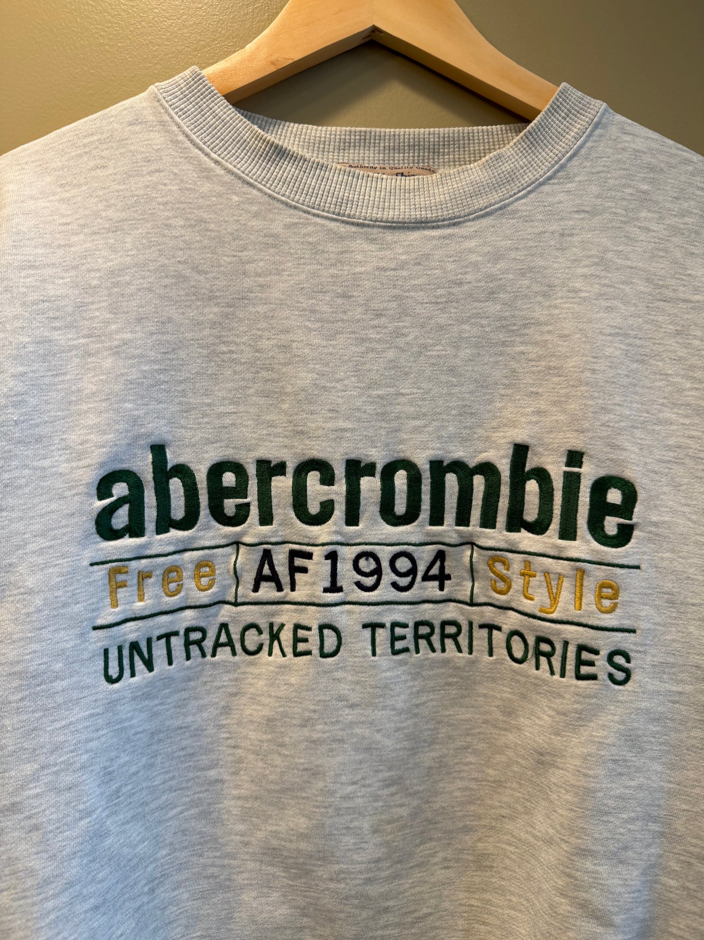 Vintage Abercrombie & Fitch Outdoors Gear Crewneck Sweatshirt- L