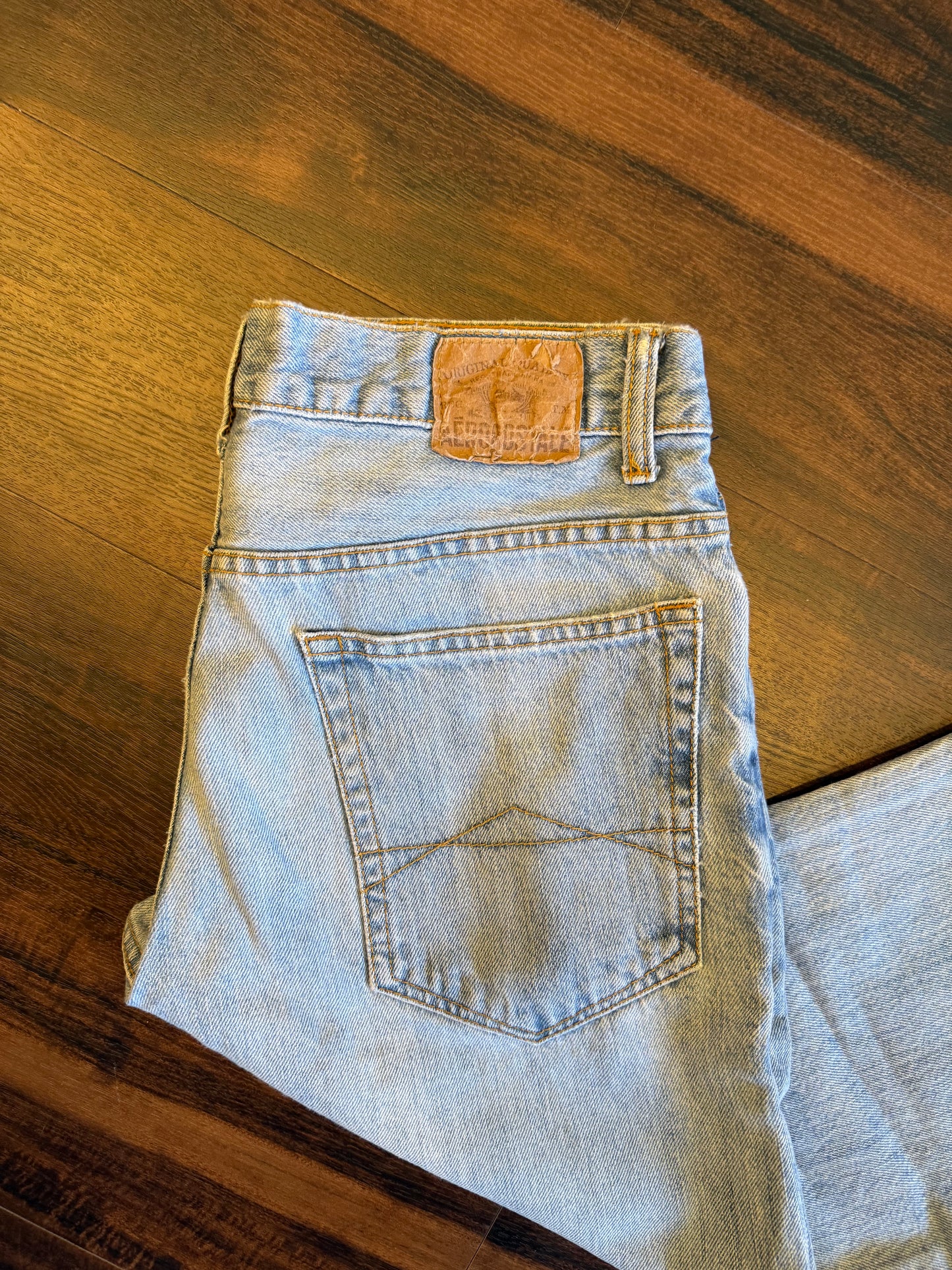 Vintage Aeropostale Light Wash Baggy Jeans- 34x32