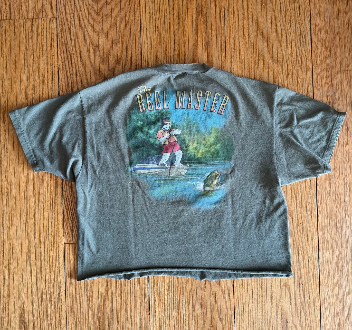 Vintage Big Dogs Reel Master Fishing Cropped T-Shirt- L