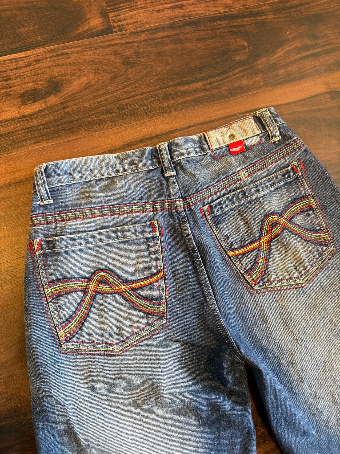 Vintage Embroidered Streetwear Jean Shorts- 34