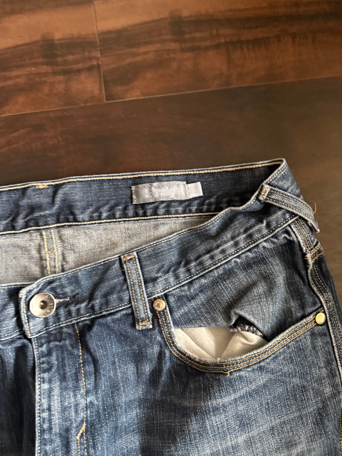 Vintage Y2K Levi’s Silvertab Straight Fit Streetwear Denim Jeans- 36x33