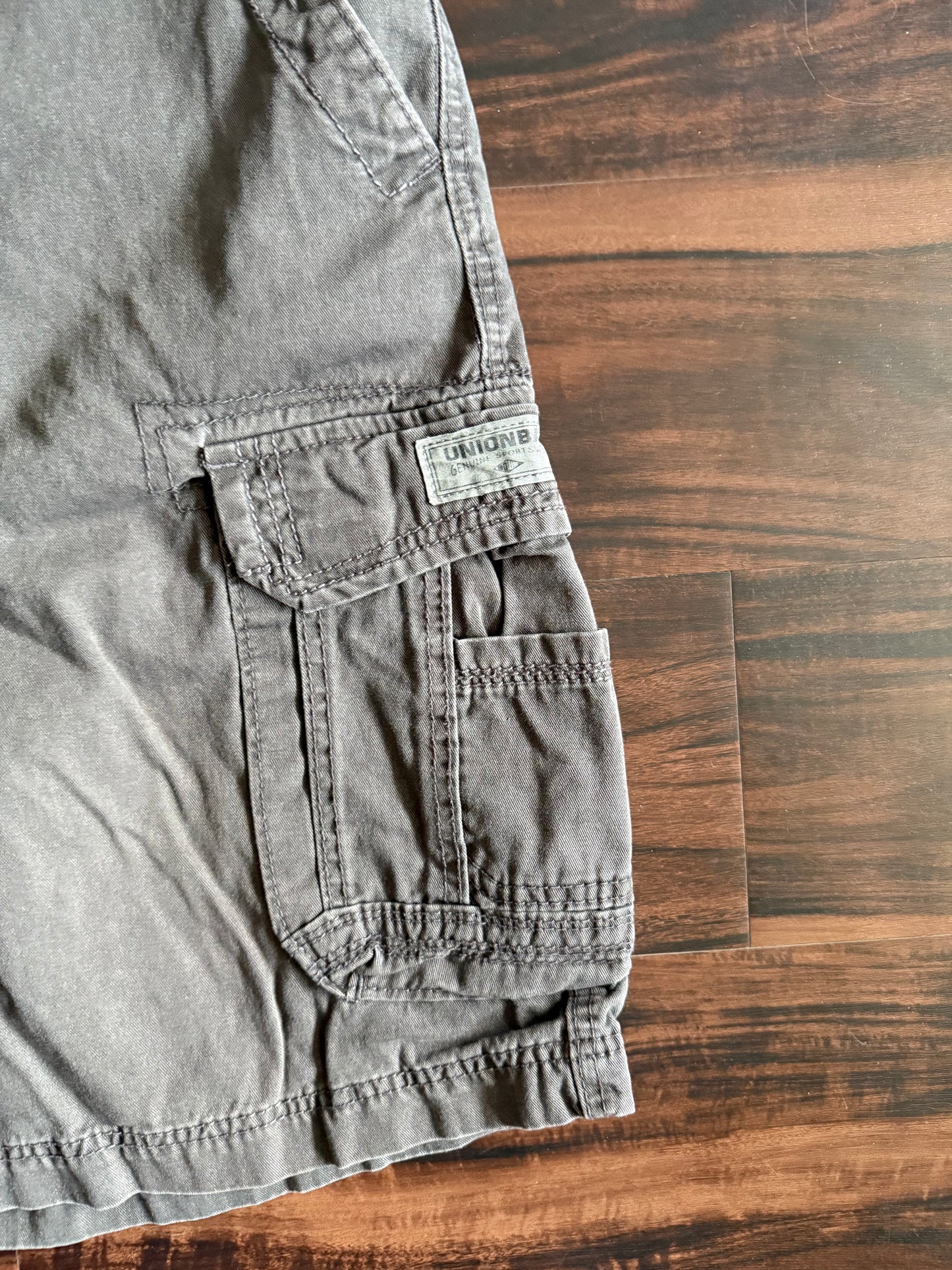 Vintage Union Bay Dark Gray Cargo Shorts- 38