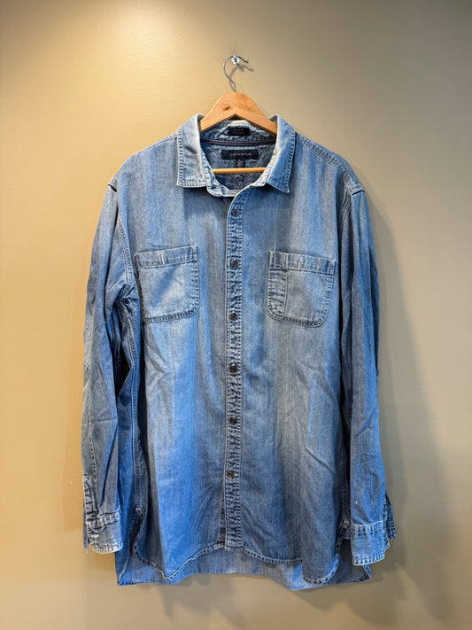 Vintage Tommy Hilfiger Button-Up Denim Shirt- XL