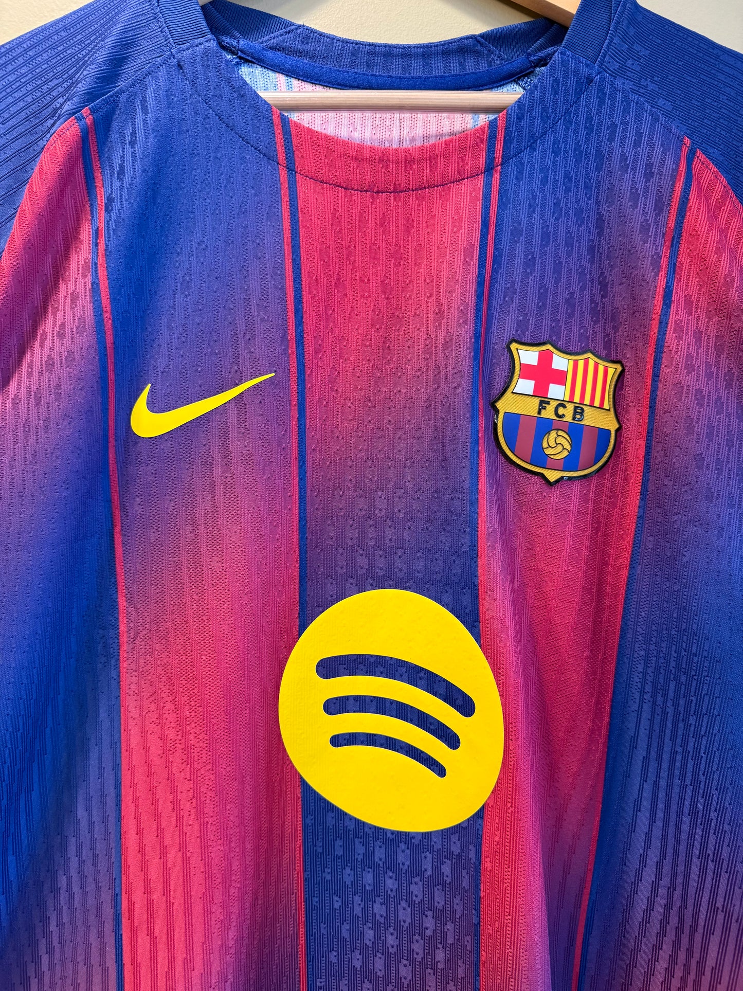 Nike 25/26 Authentic FC Barcelona Lamine Yamal EUFA & Champions League Patch Home Football Soccer Jersey- XL
