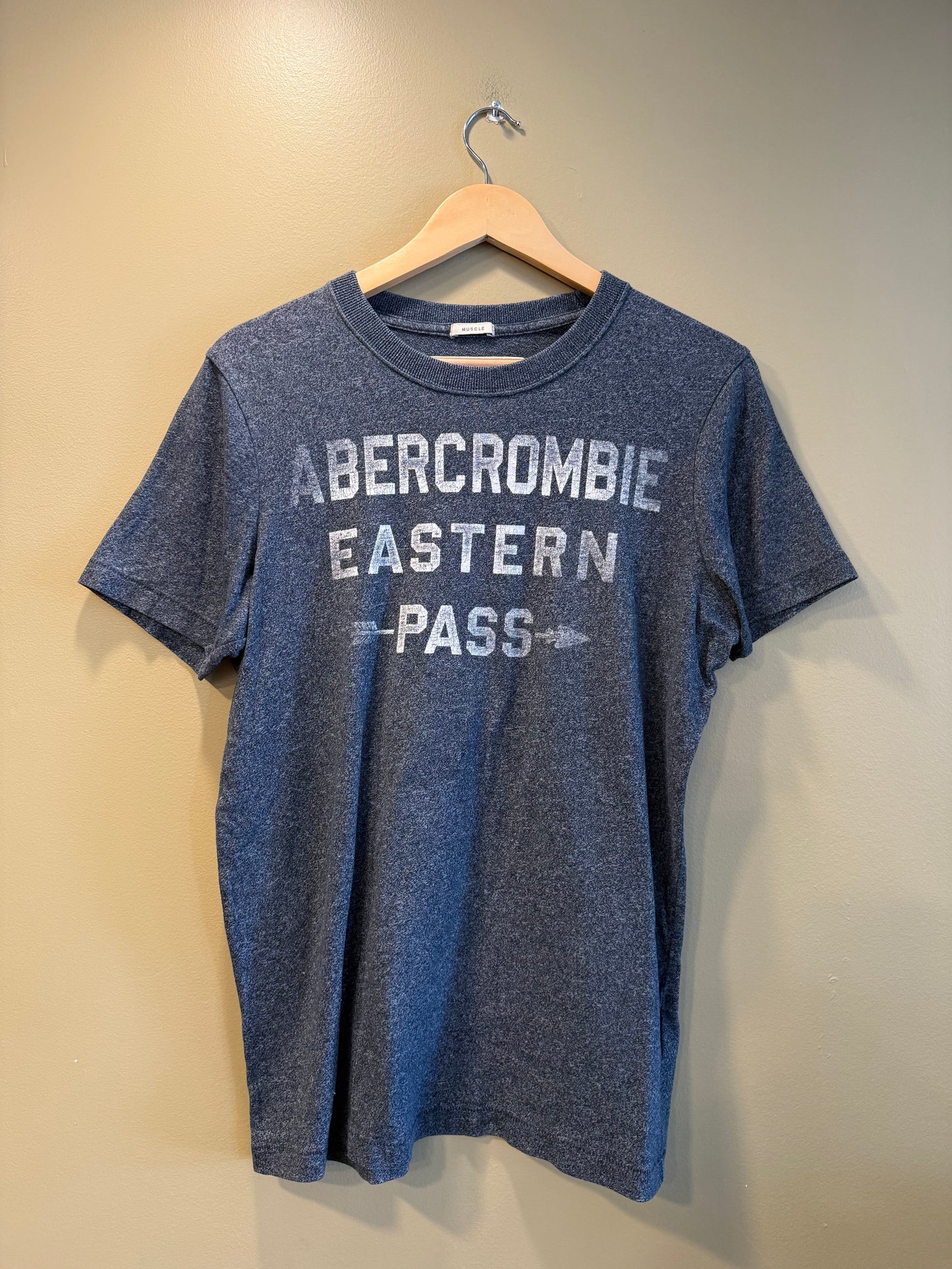 Vintage Abercrombie & Fitch Eastern Pass Gray T-Shirt- M