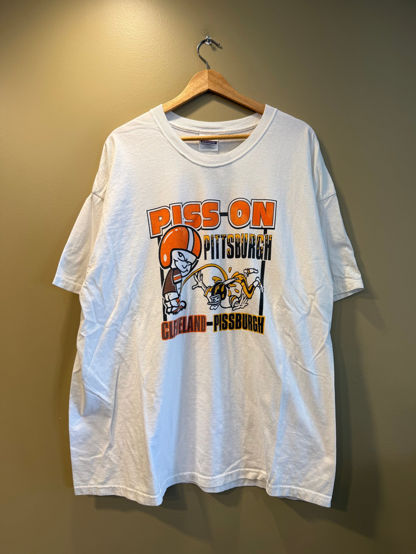 Vintage Piss On Pittsburgh Cleveland Browns T-Shirt- XL