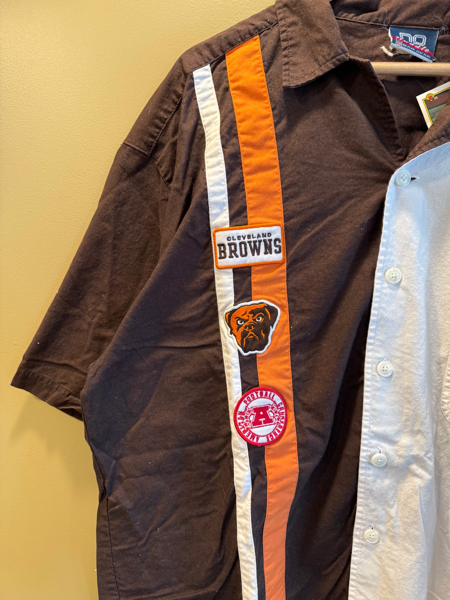 Vintage Cleveland Browns No Huddle Button-Up Shirt- XL