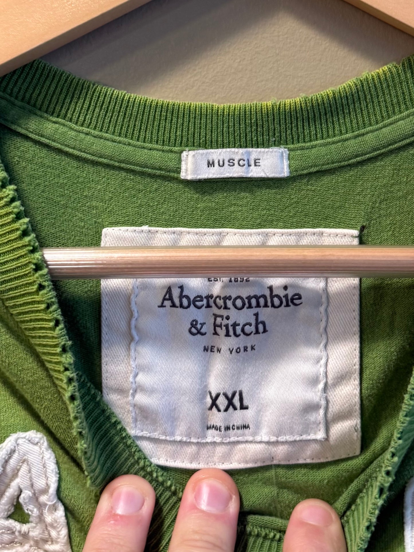 Vintage Abercrombie & Fitch Green Tomahawk Trail T-Shirt- L/XL
