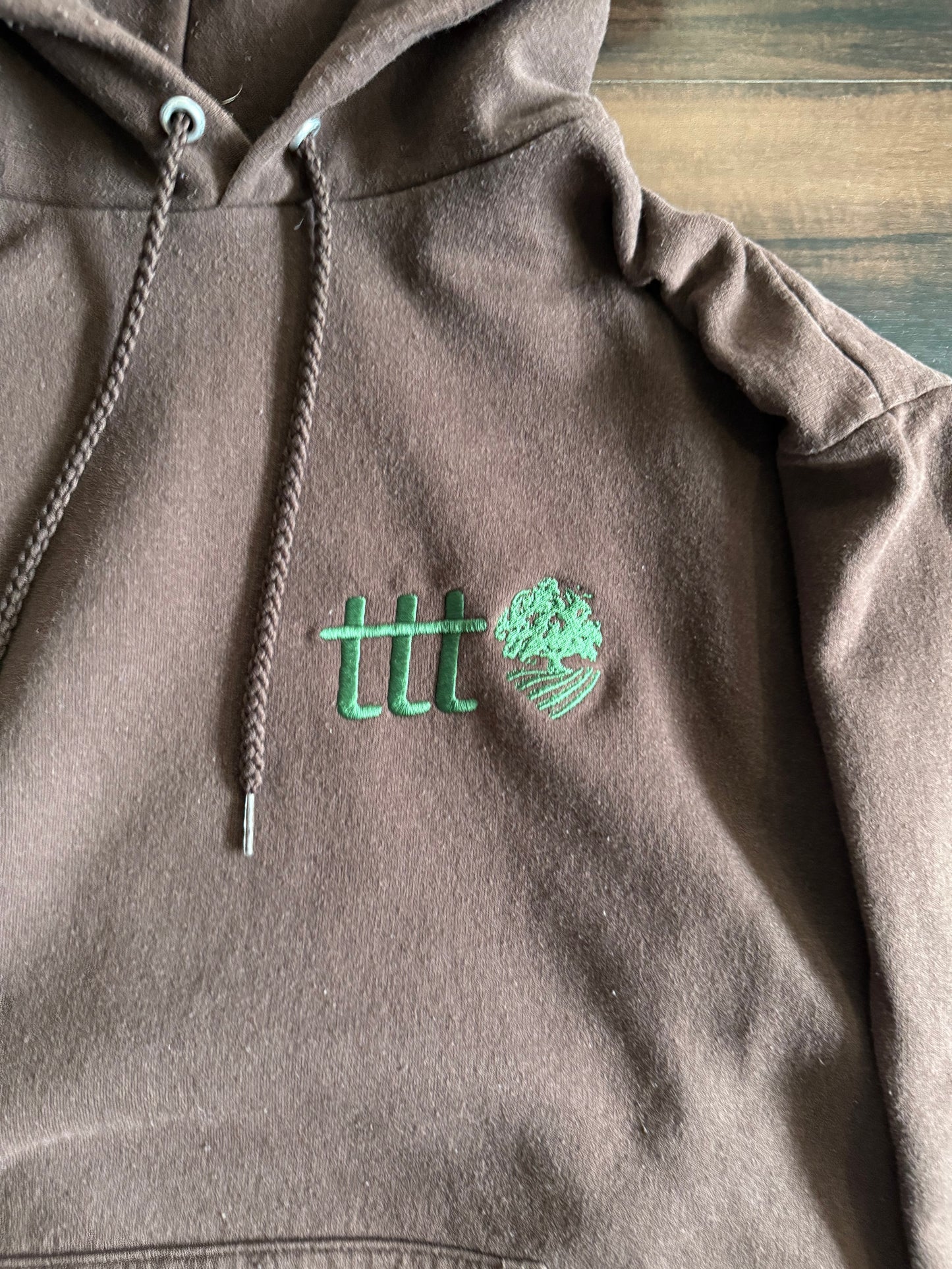 The Thrifting Tree Brown Hoodie Sweatshirt- M