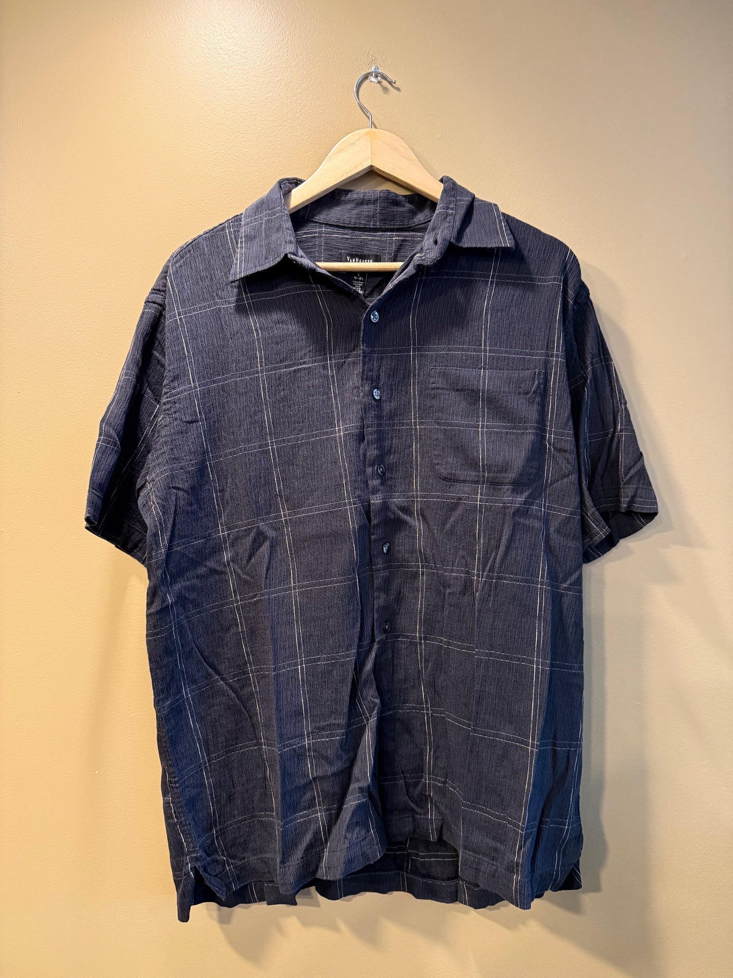 Vintage Van Heusen Black Checkered Bamboo Cotton Shirt- L