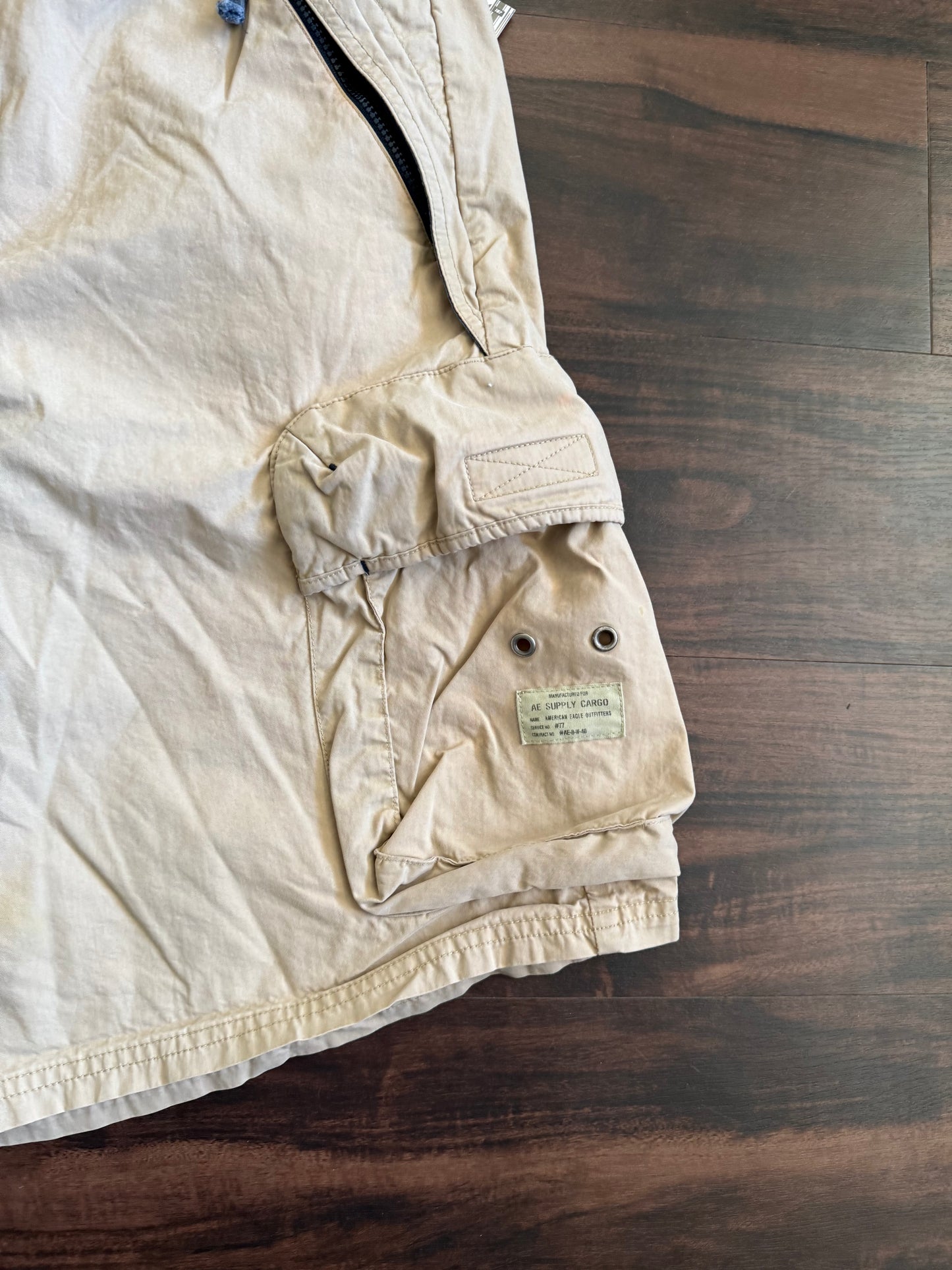Vintage Y2K American Eagle Baggy Cargo Shorts- 36