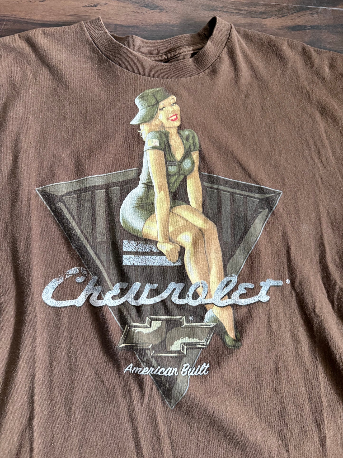 Vintage Chevrolet Brown Pinup Girl T-Shirt- XL