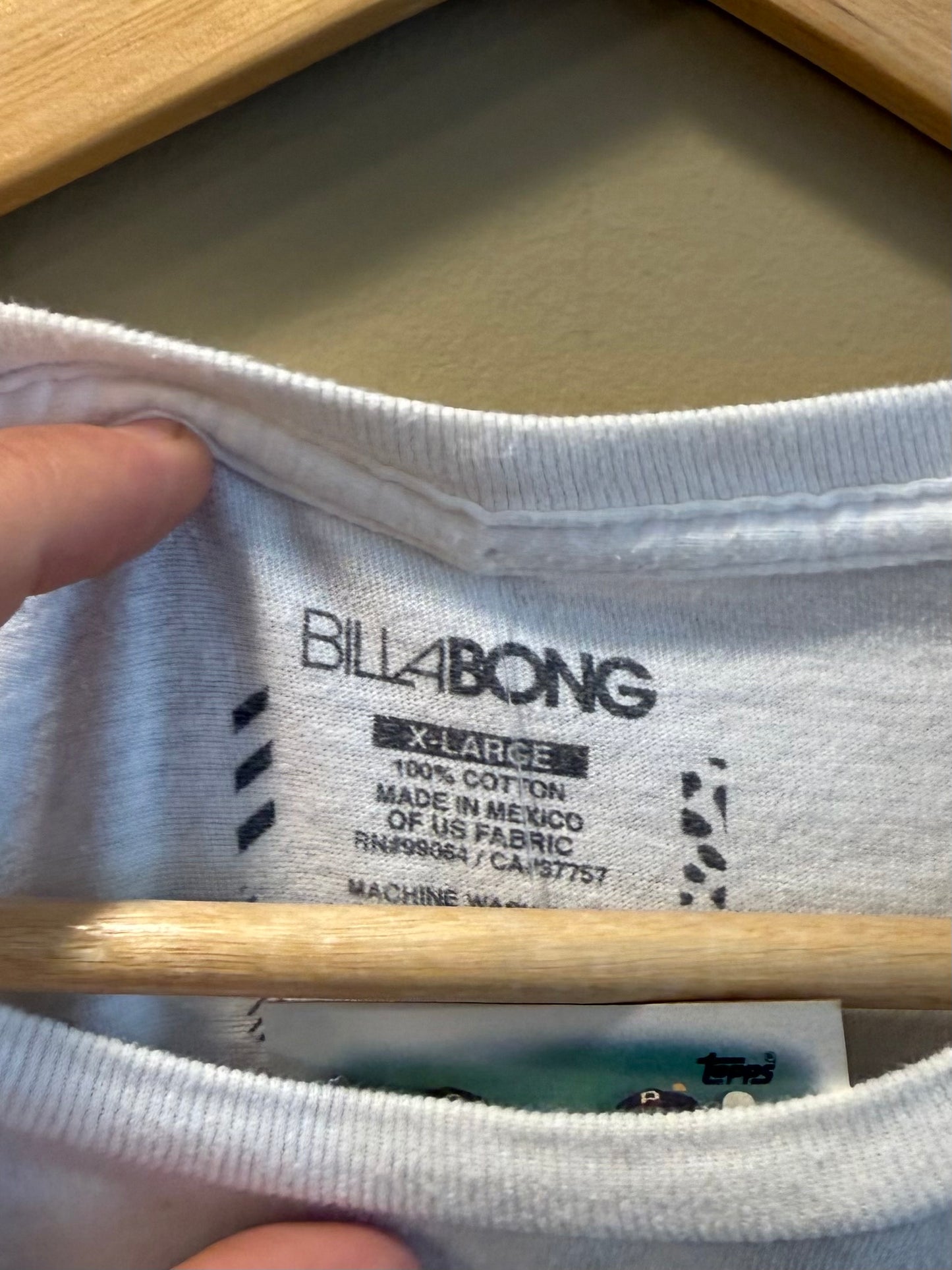 Vintage Billabong Surfwear Big Print White T-Shirt- XL