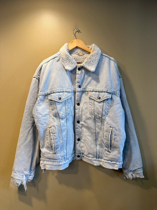 Vintage Levi’s Light Wash Distressed Sherpa Lined Denim Jacket- XL