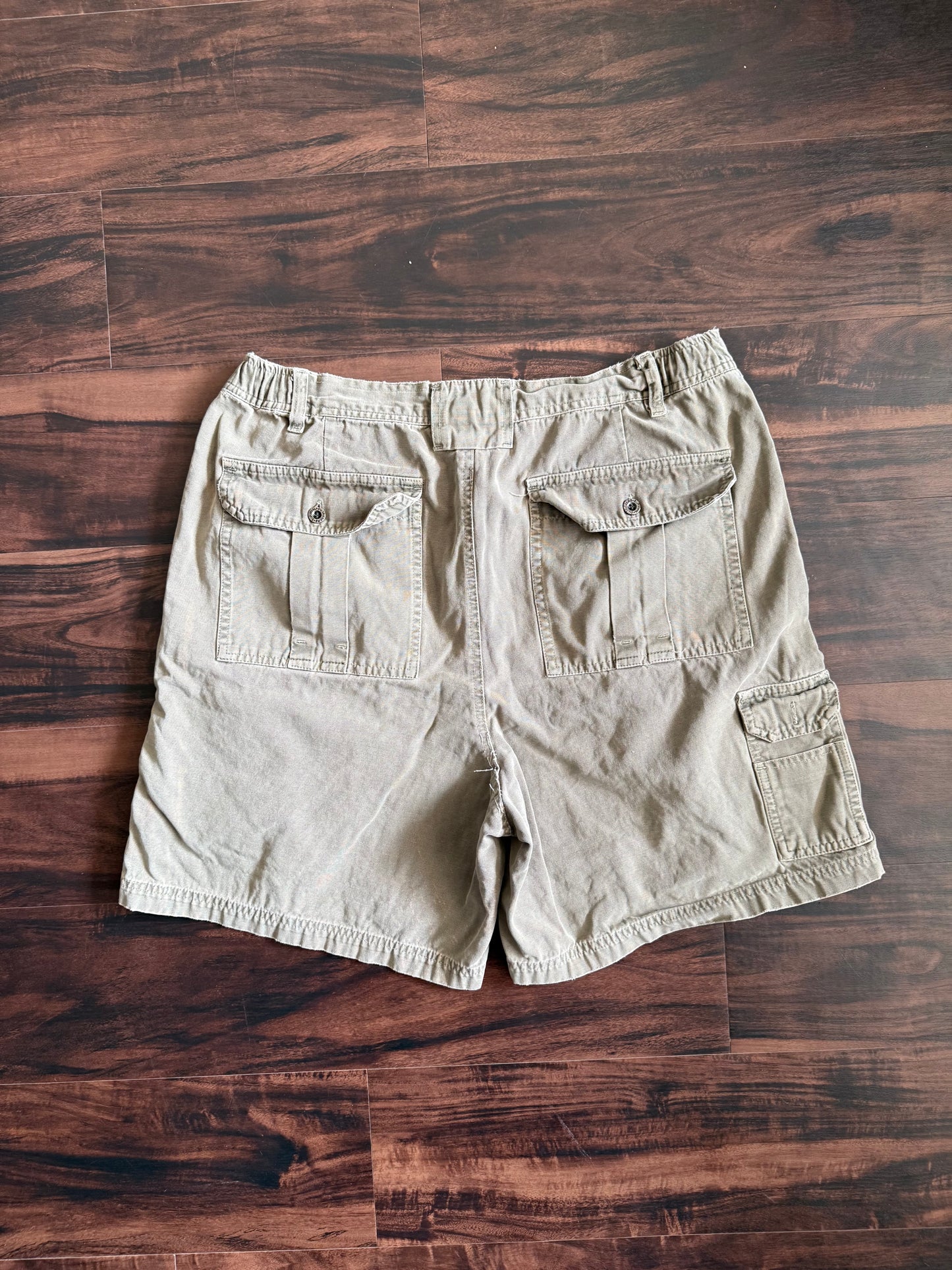 Vintage Survival Outfitters Green Cargo Shorts- 34