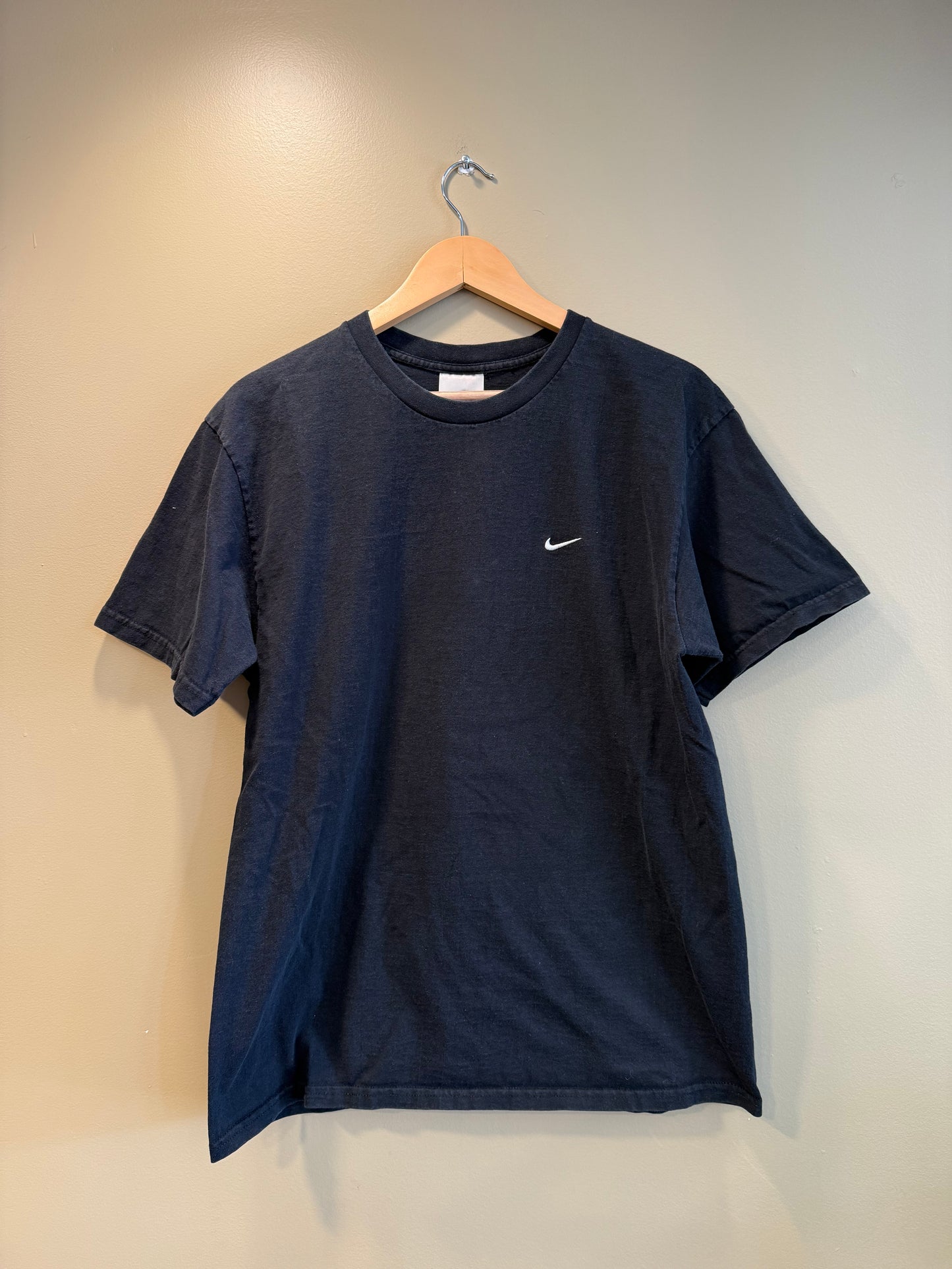 Vintage Nike Black Swoosh T-Shirt- M